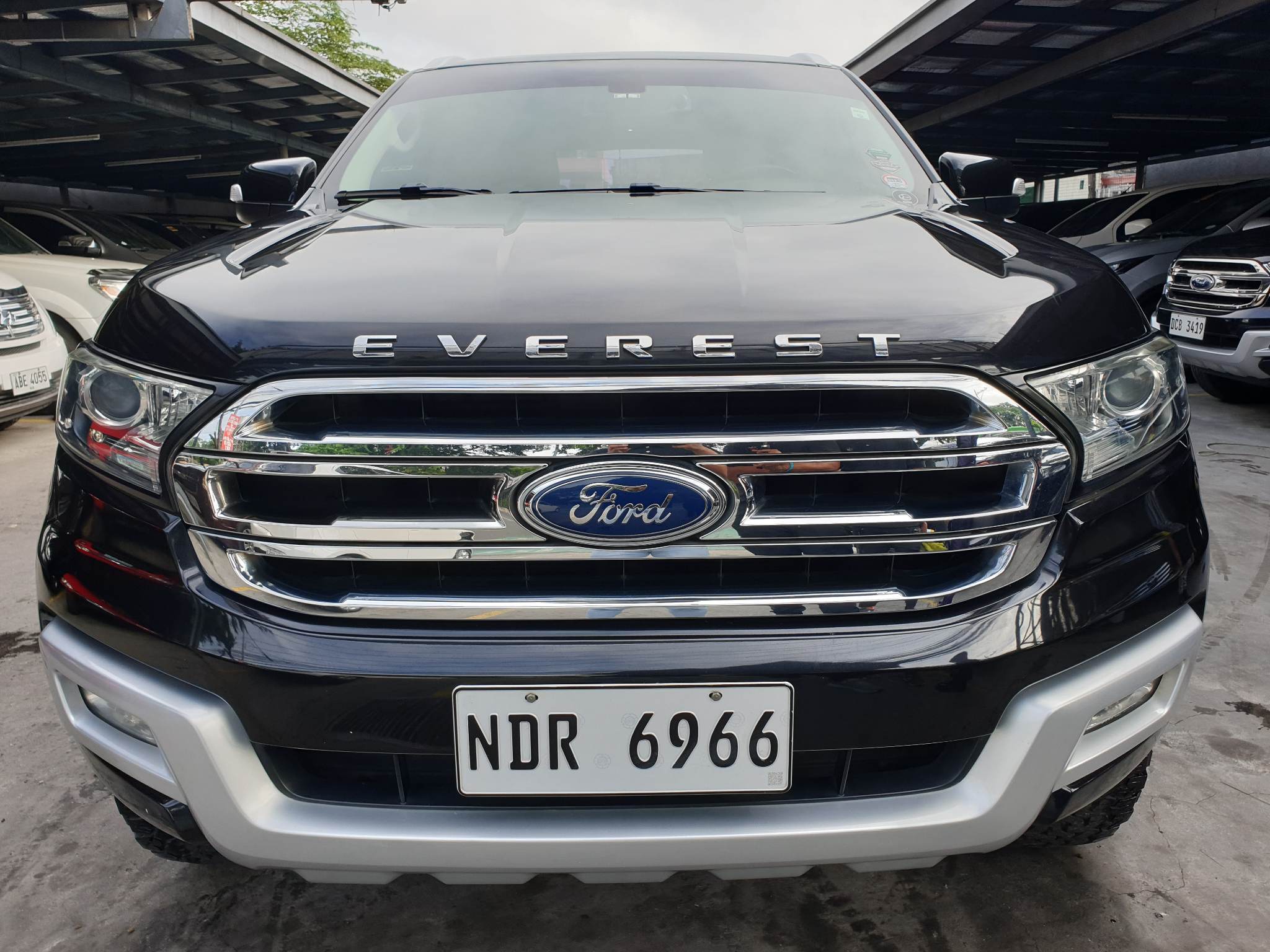 2016 Ford Everest