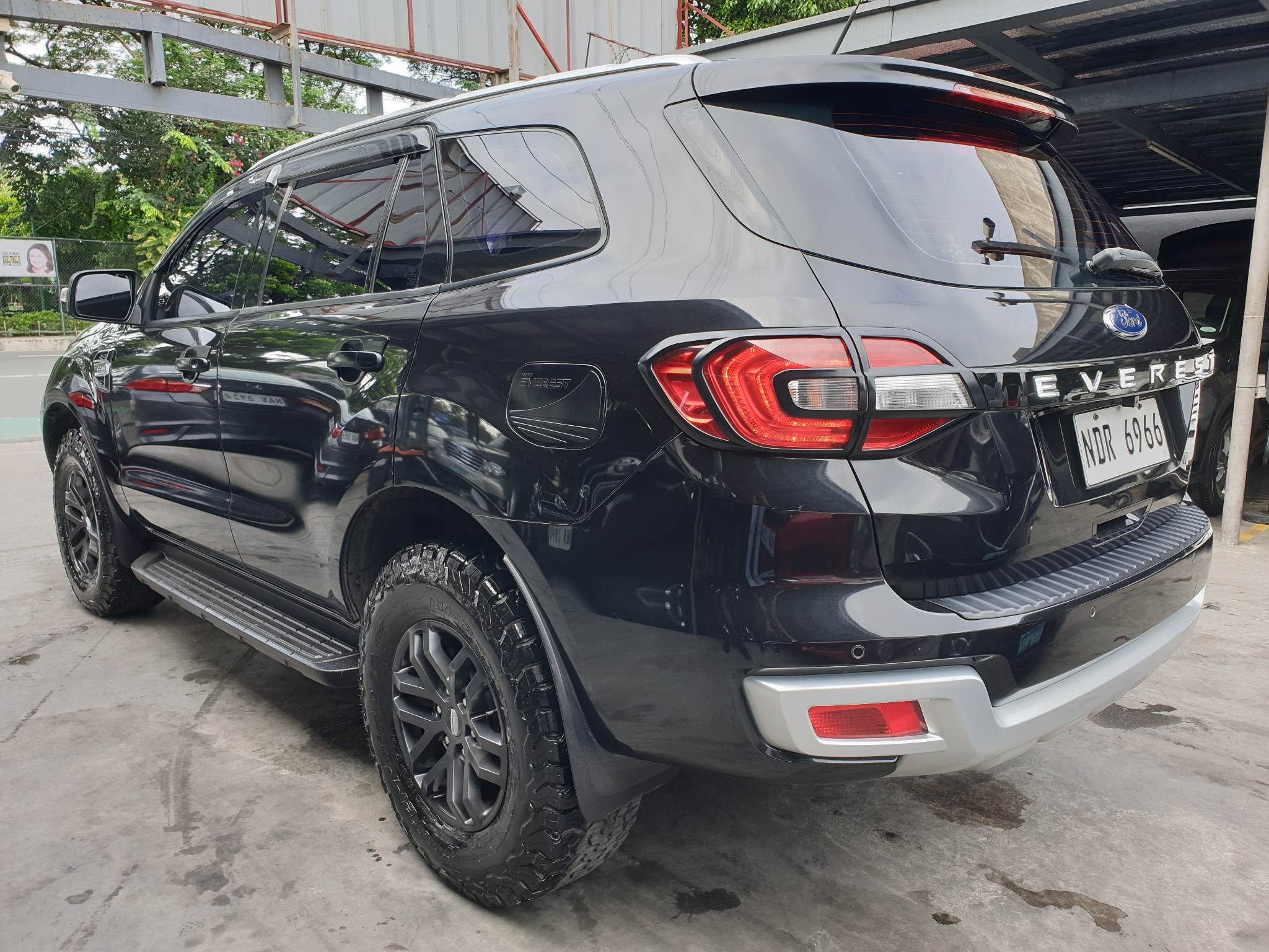 Old 2016 Ford Everest 2.2L Trend 4x2 AT