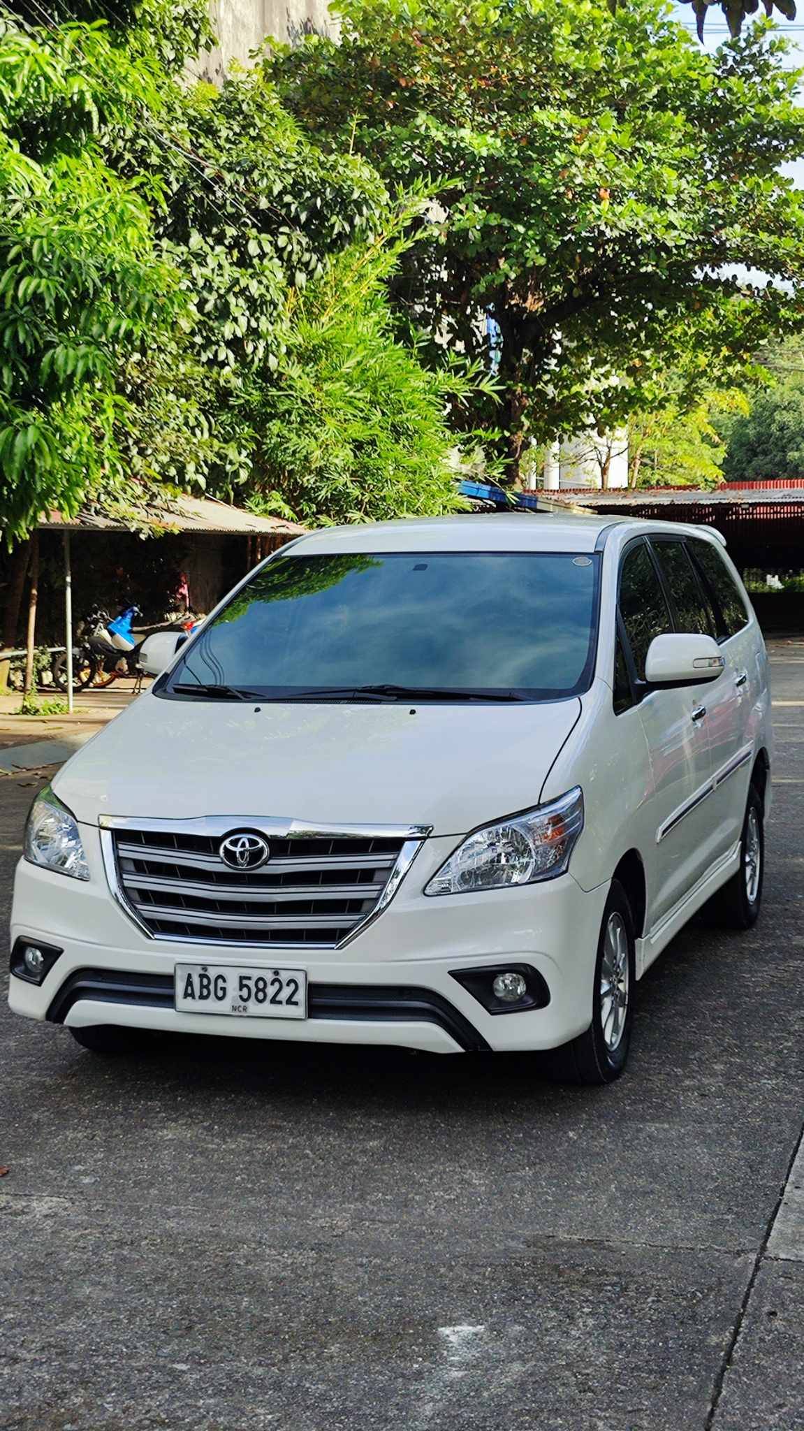 Second Hand 2015 Toyota Innova Second Hand 2015 Toyota Innova