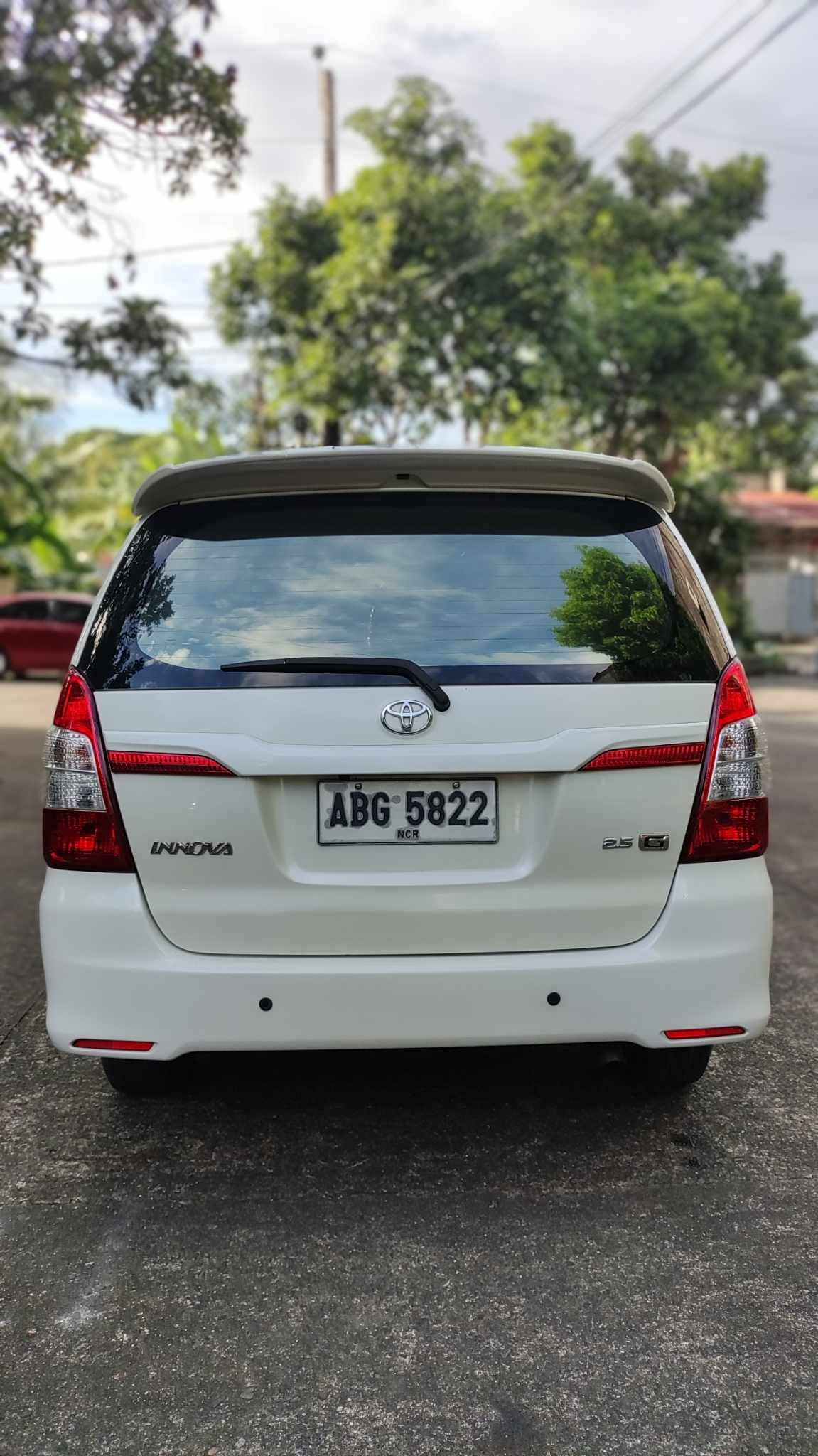 2015 Toyota Innova 2015 Toyota Innova