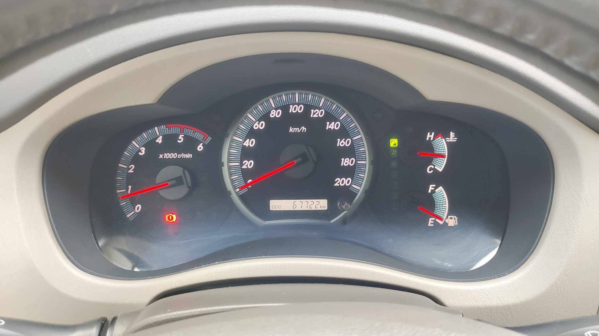 2015 Toyota Innova 2015 Toyota Innova