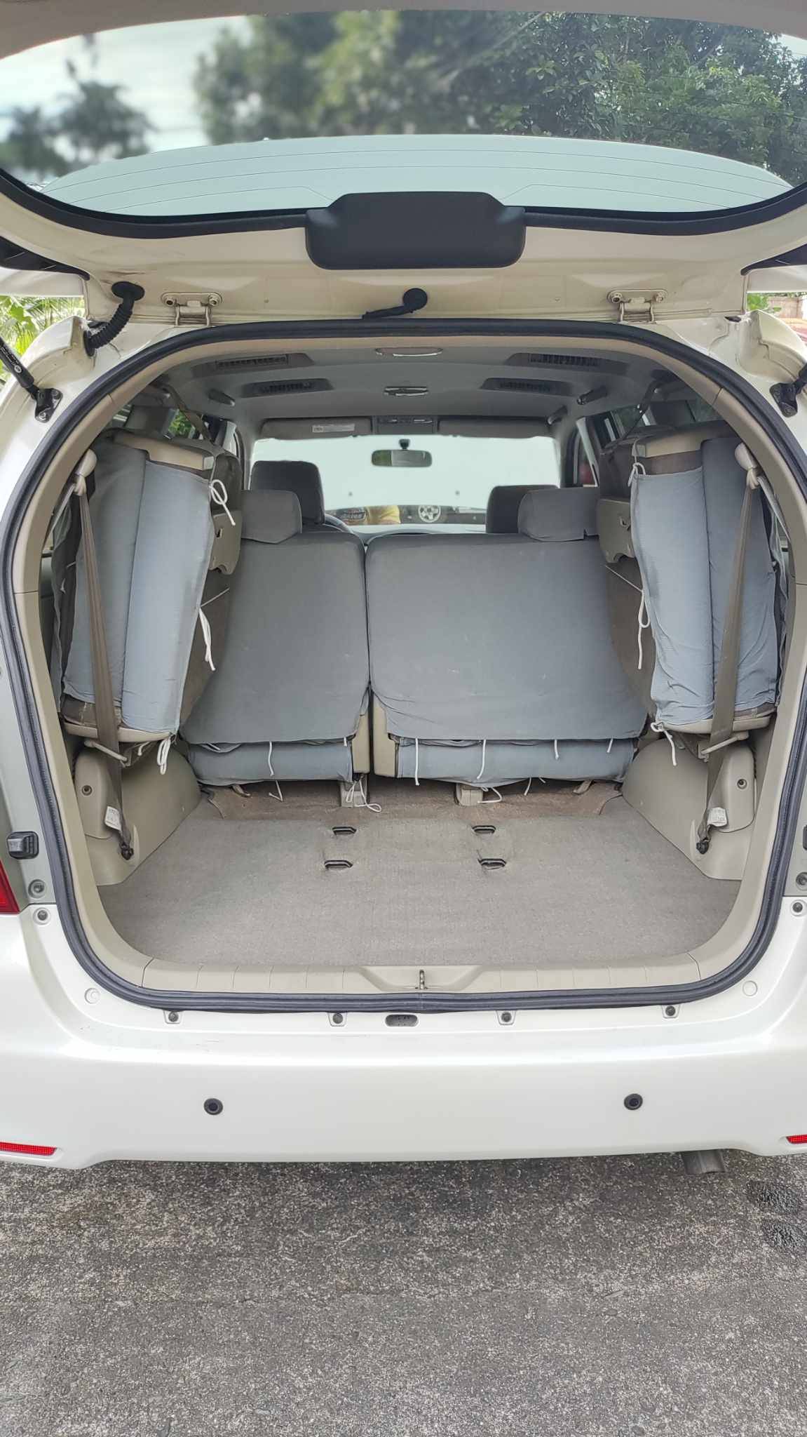 2015 Toyota Innova 2015 Toyota Innova