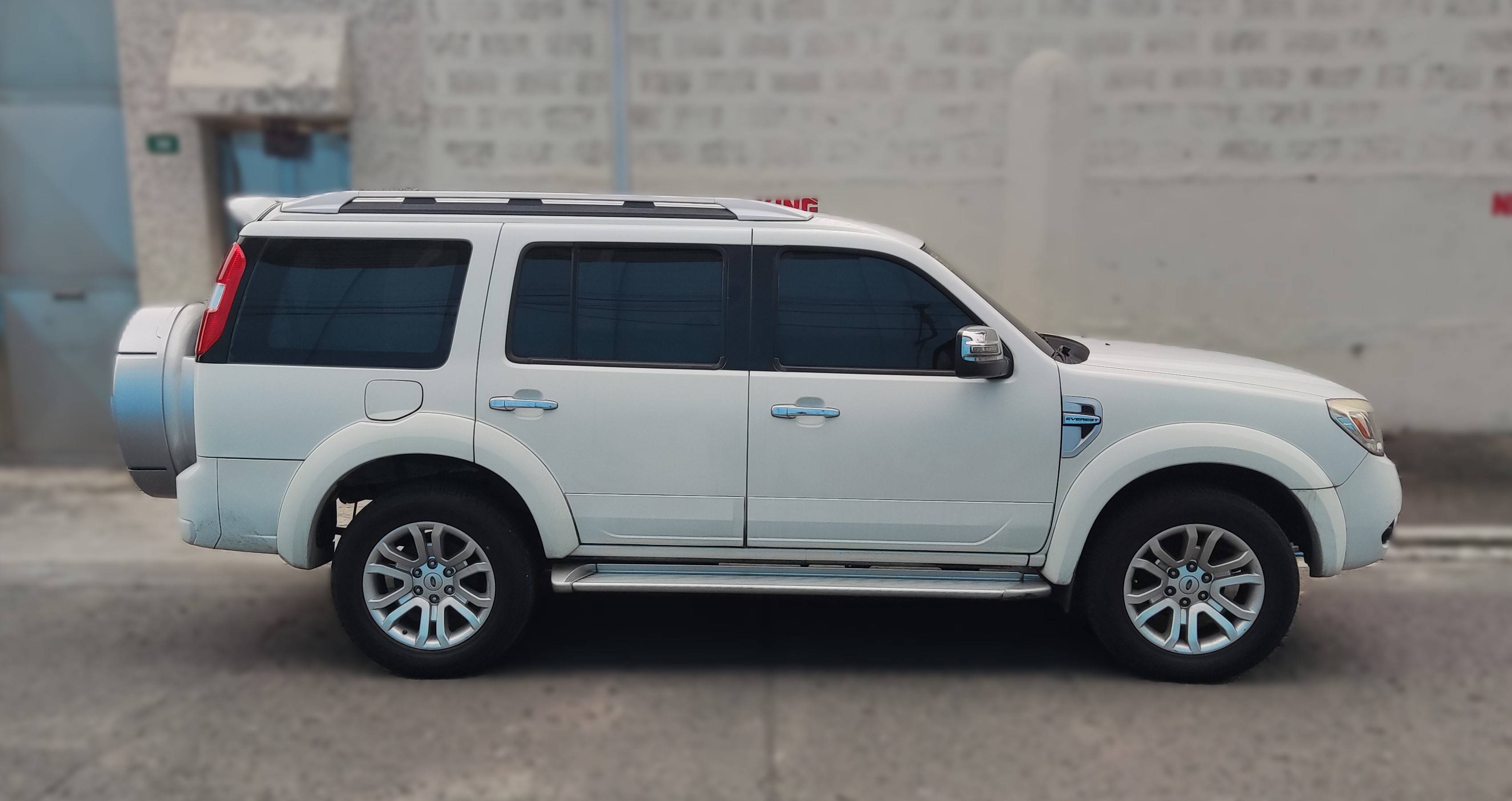 2014 Ford Everest 2014 Ford Everest