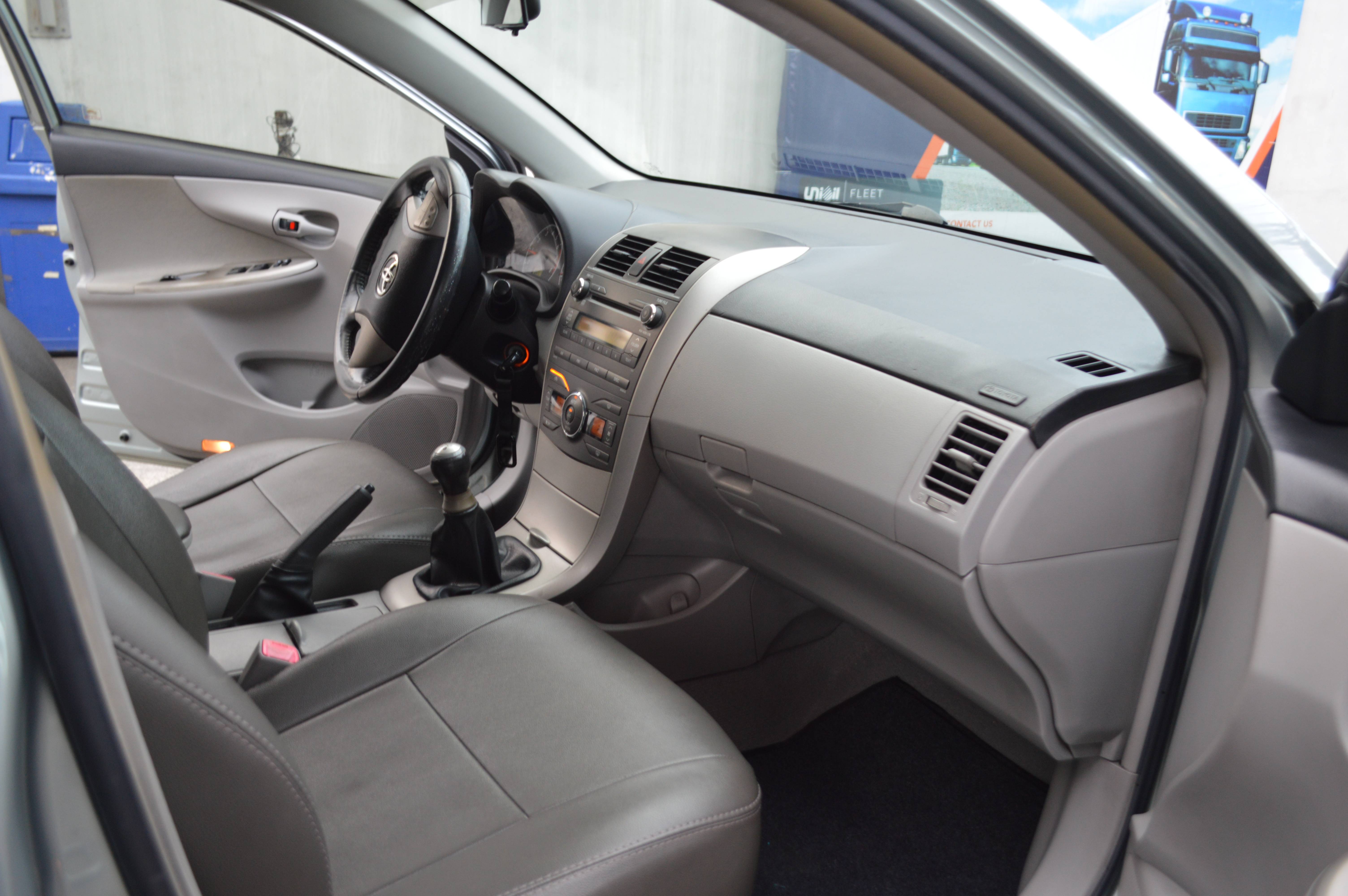 2010 Toyota Corolla Altis 2010 Toyota Corolla Altis