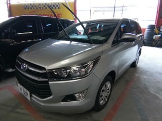 Second Hand 2019 Toyota Innova Second Hand 2019 Toyota Innova