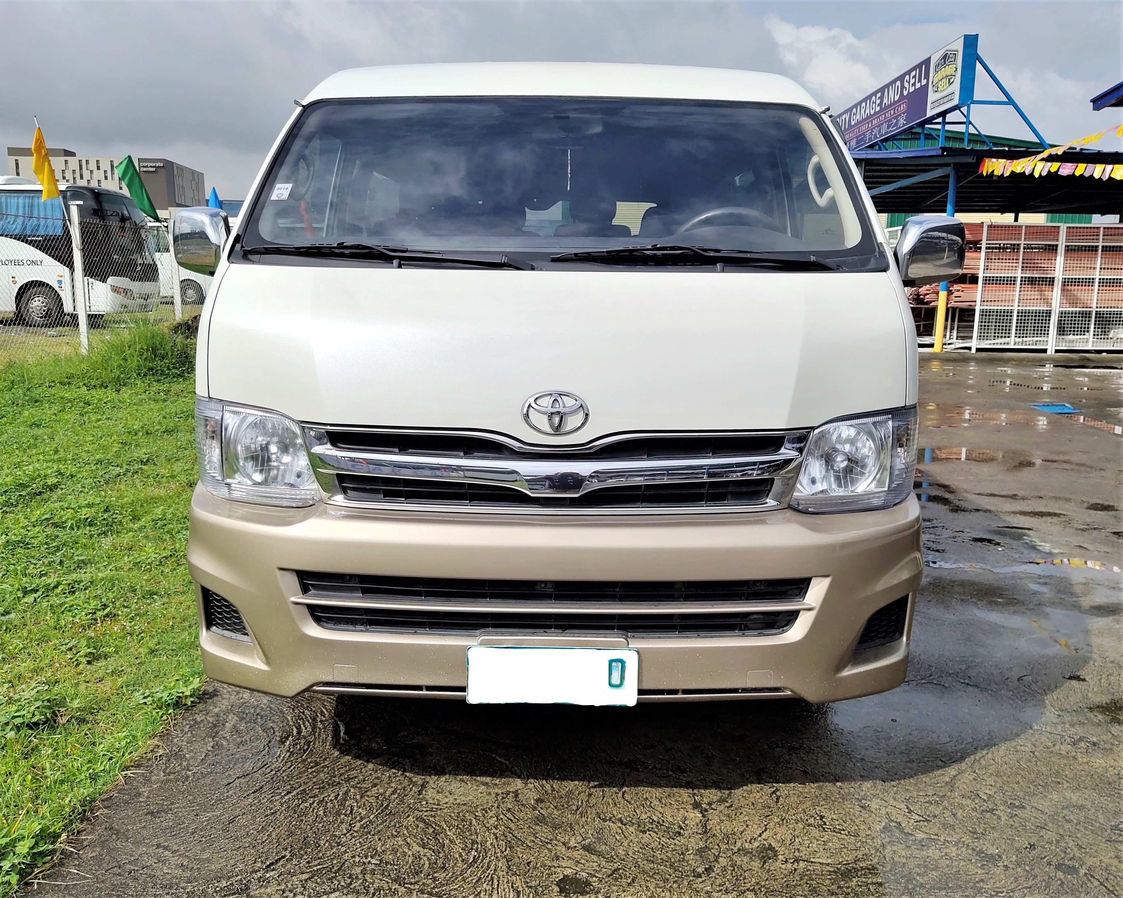 2012 Toyota Hiace 2012 Toyota Hiace