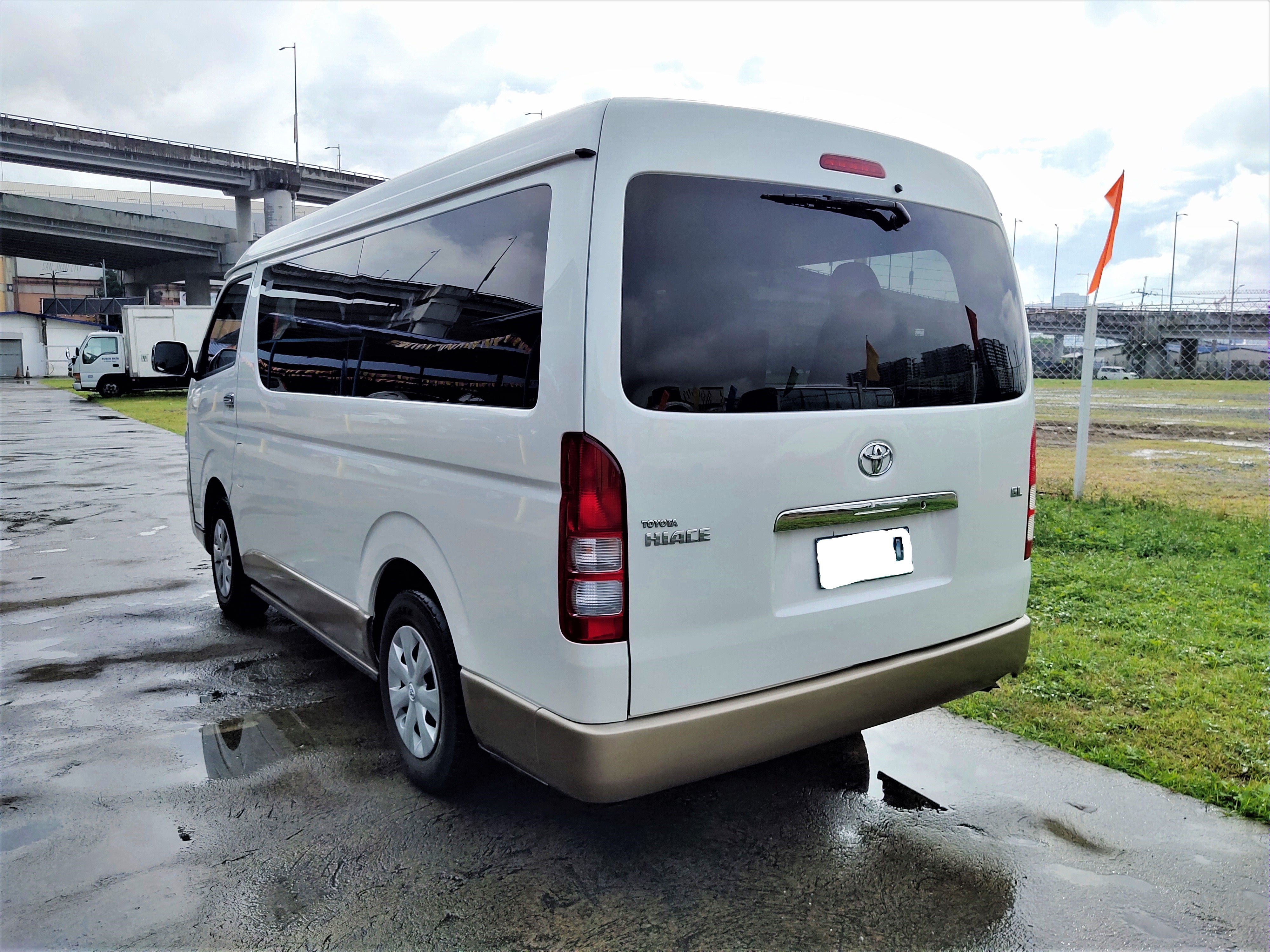 2012 Toyota Hiace 2012 Toyota Hiace