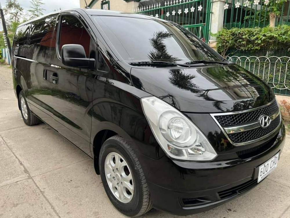 2nd Hand 2013 Hyundai Starex 2.5L SVX MT