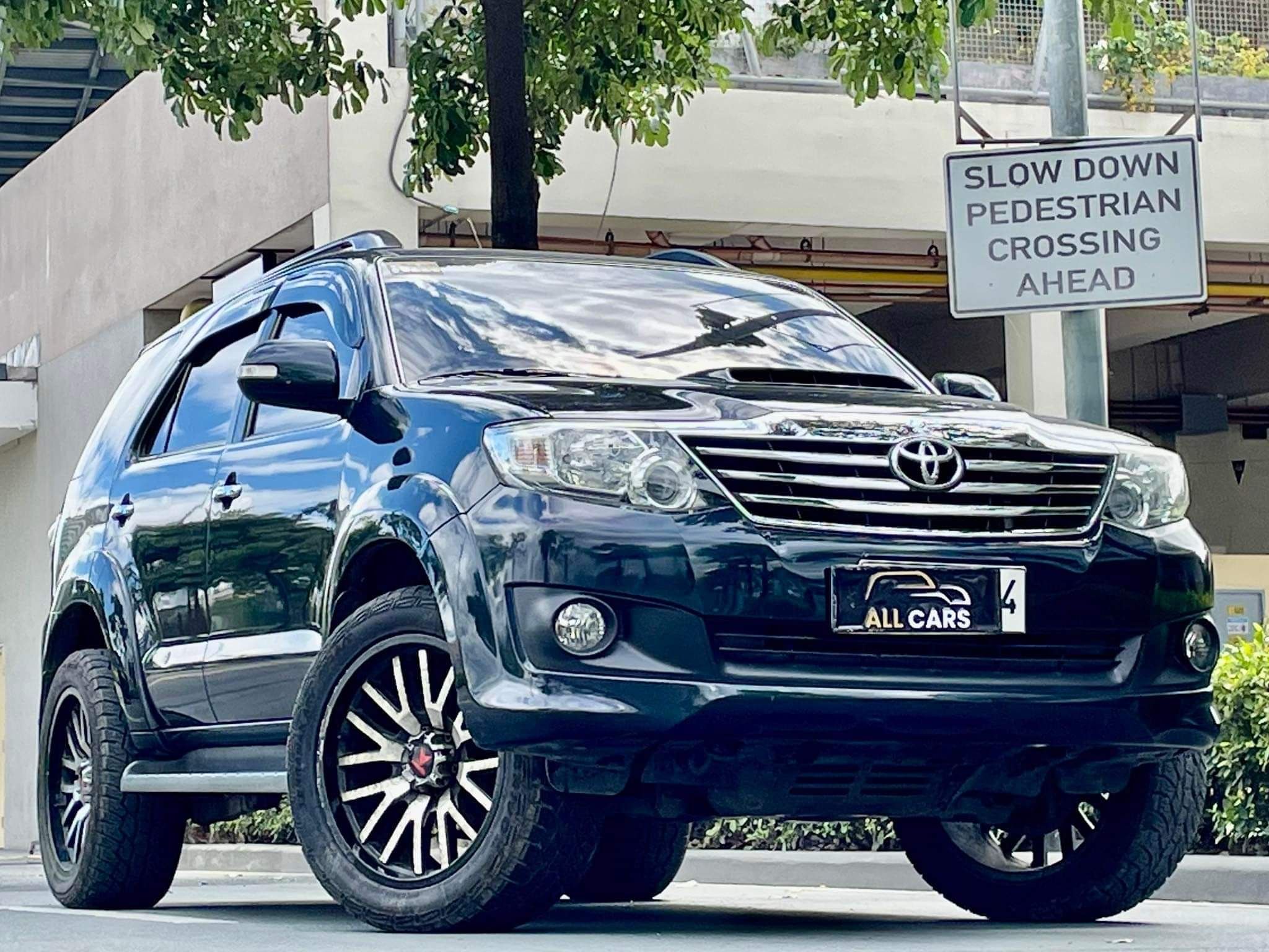 Used 2014 Toyota Fortuner Dsl MT 4x2 2.5 G
