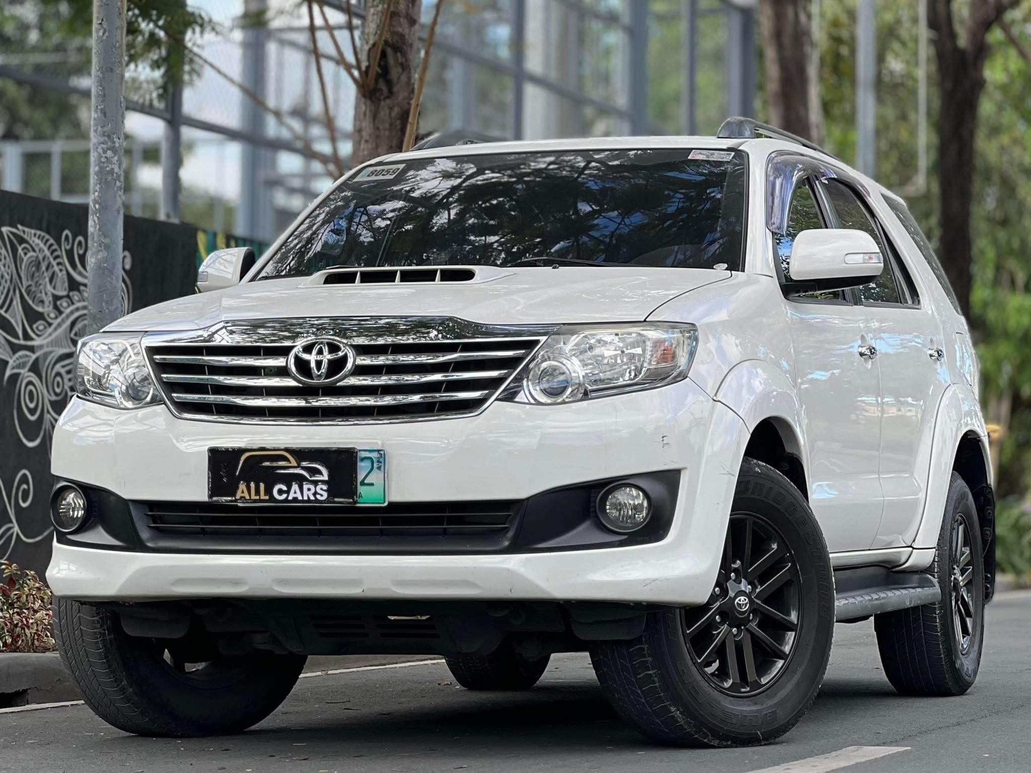 Second hand 2014 Toyota Fortuner 2.4L G AT