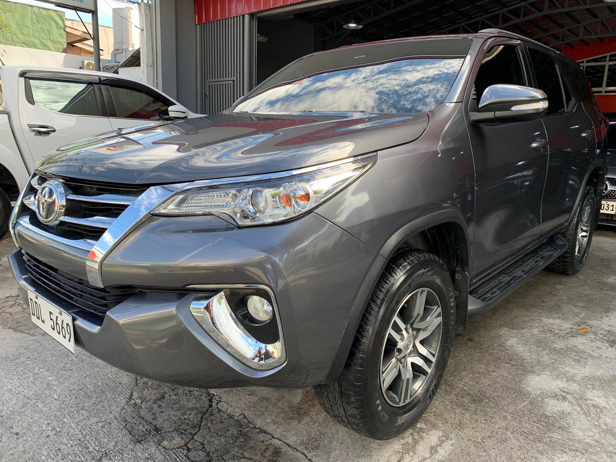 Second hand 2016 Toyota Fortuner Gas AT 4x2 2.7 G