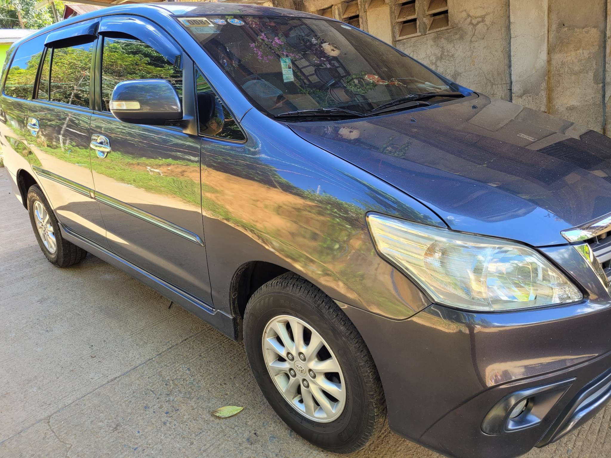 2015 Toyota Innova 2015 Toyota Innova