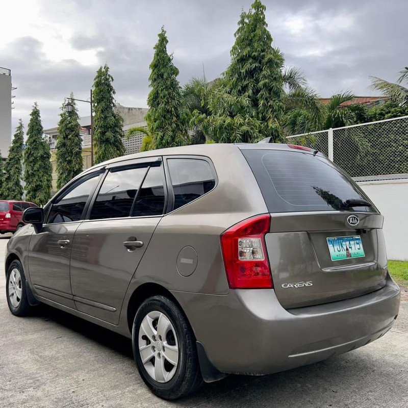 2011 Kia Carens 2011 Kia Carens