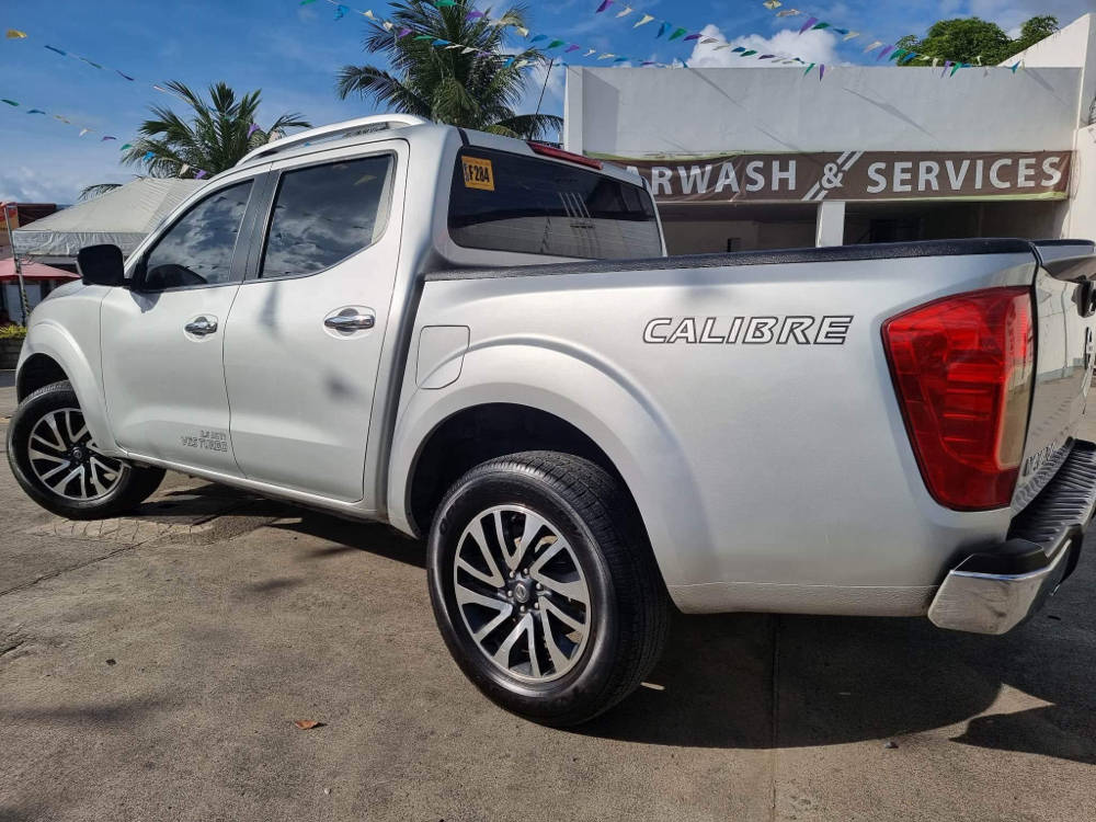 Second hand 2020 Nissan Navara 2.5L EL MT 4x2