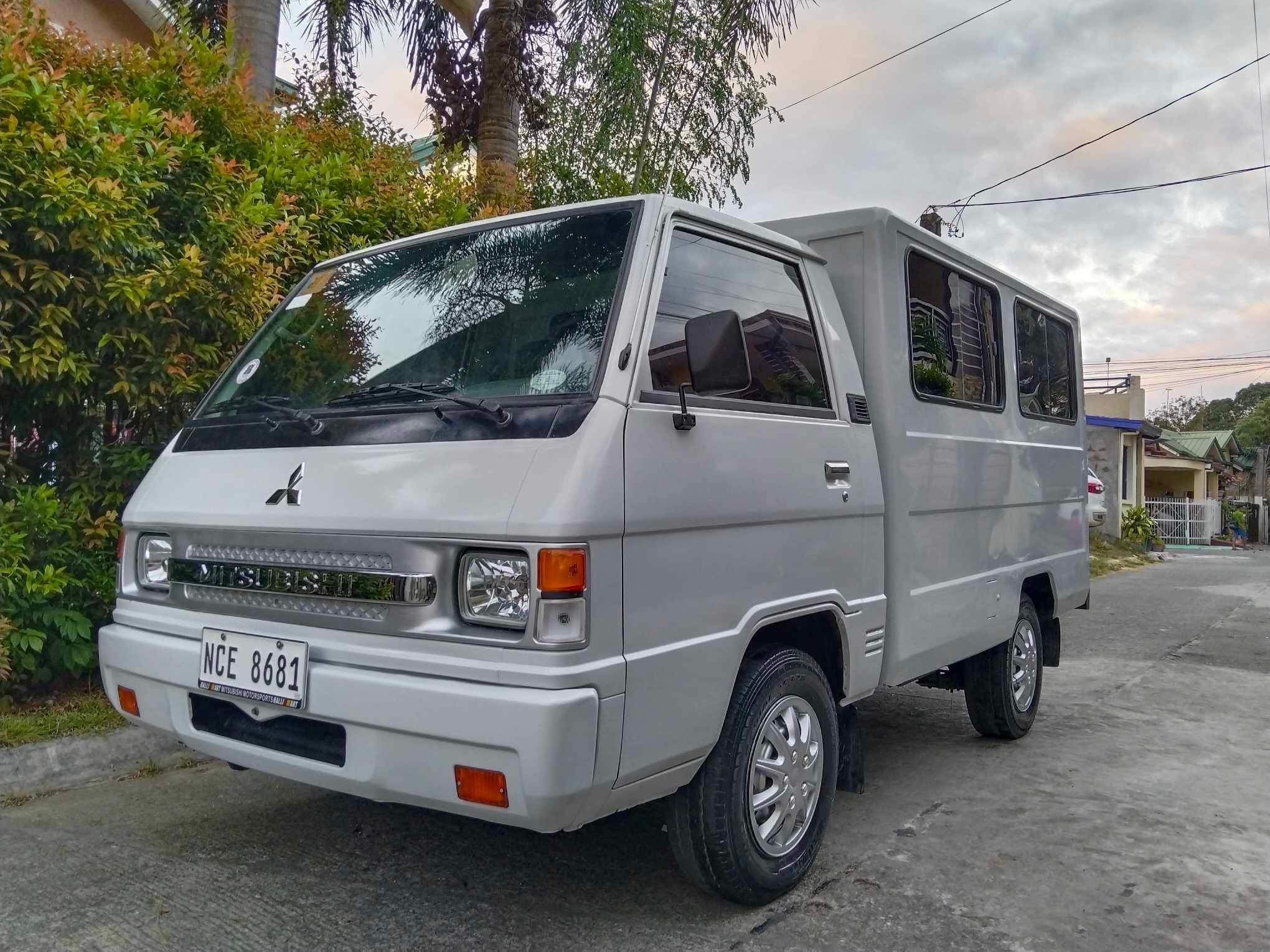 2016 Mitsubishi L300 2016 Mitsubishi L300