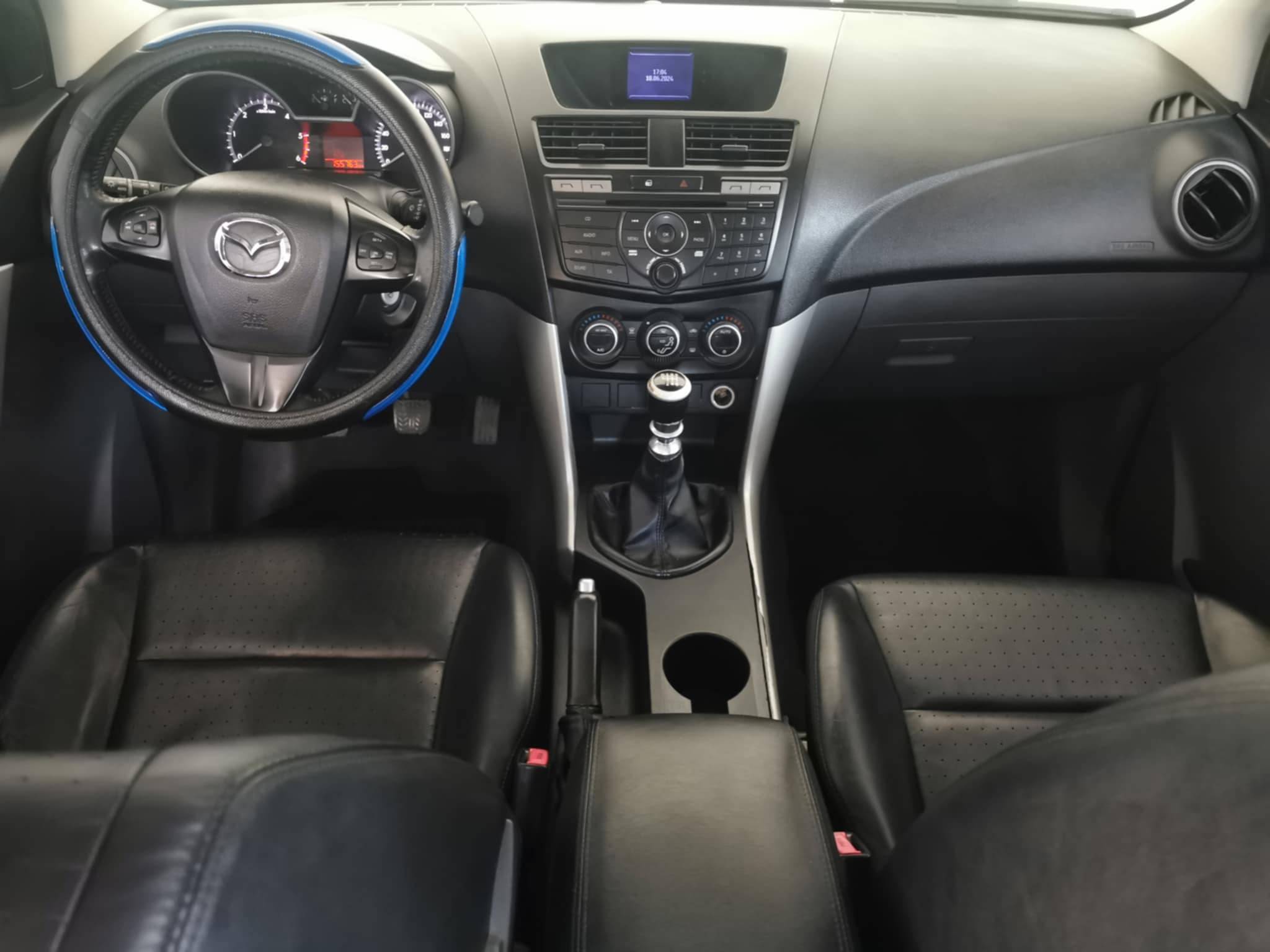 2013 Mazda BT-50 2013 Mazda BT-50