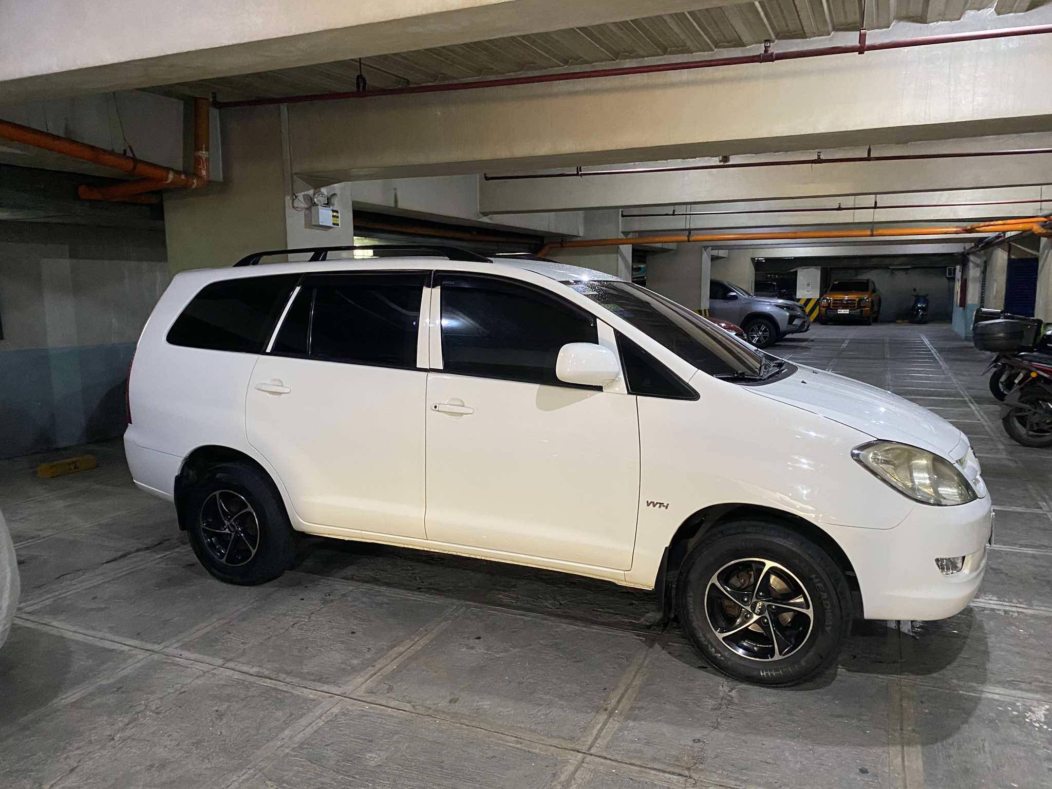 2005 Toyota Innova 2005 Toyota Innova