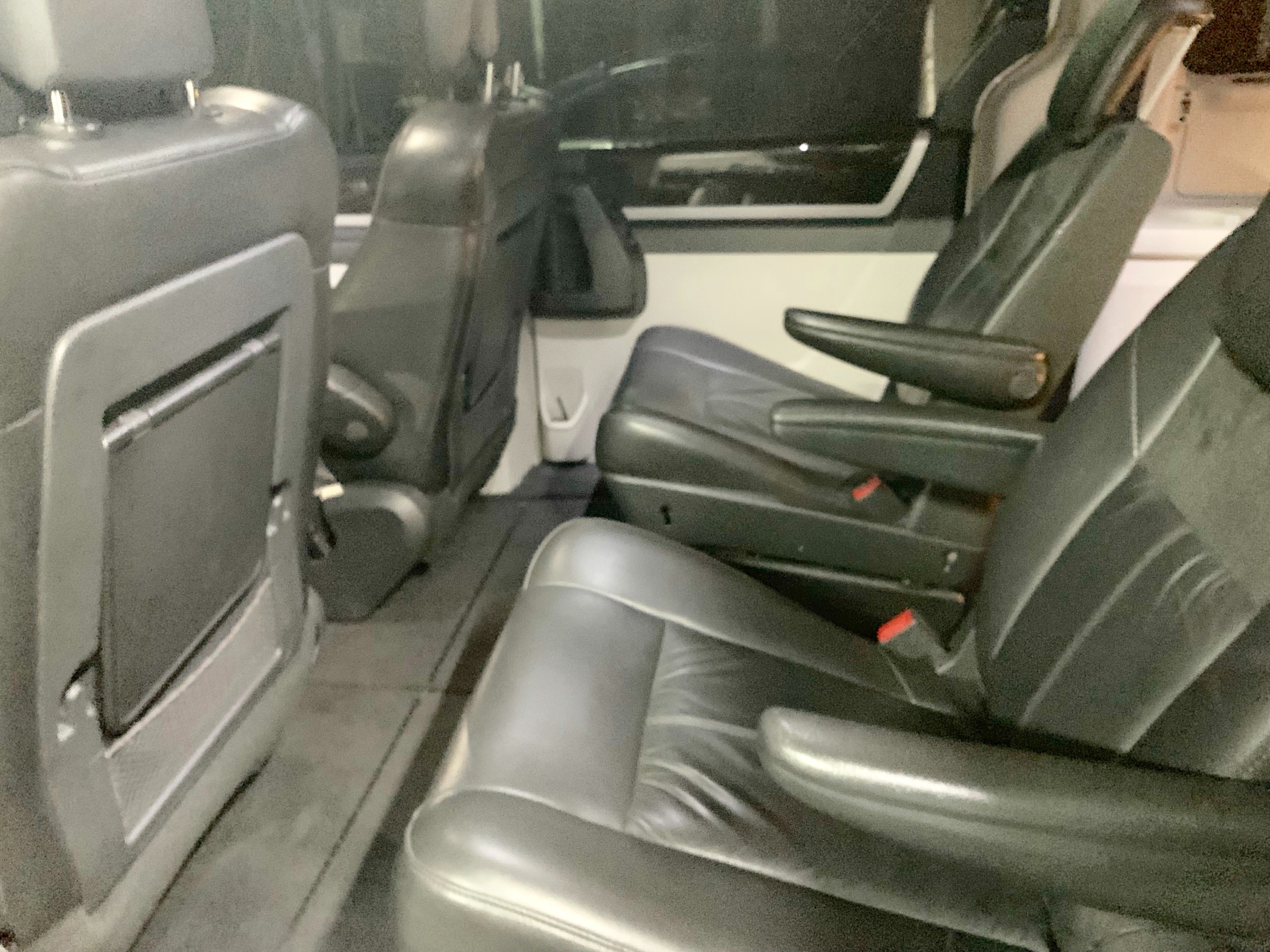 2010 Chrysler Town & Country 2010 Chrysler Town & Country