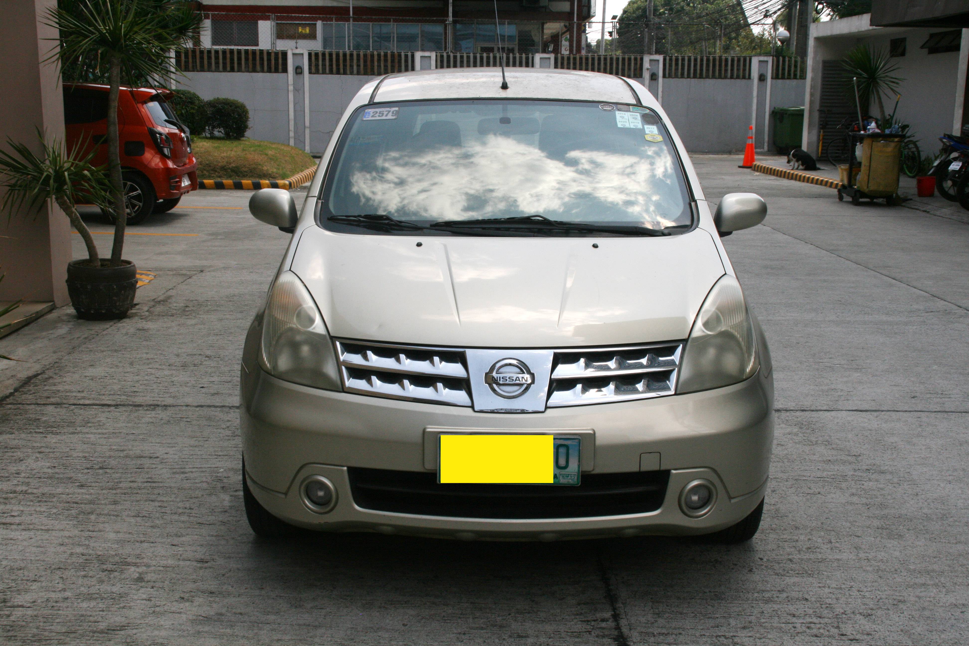 2010 Nissan Grand Livina 2010 Nissan Grand Livina