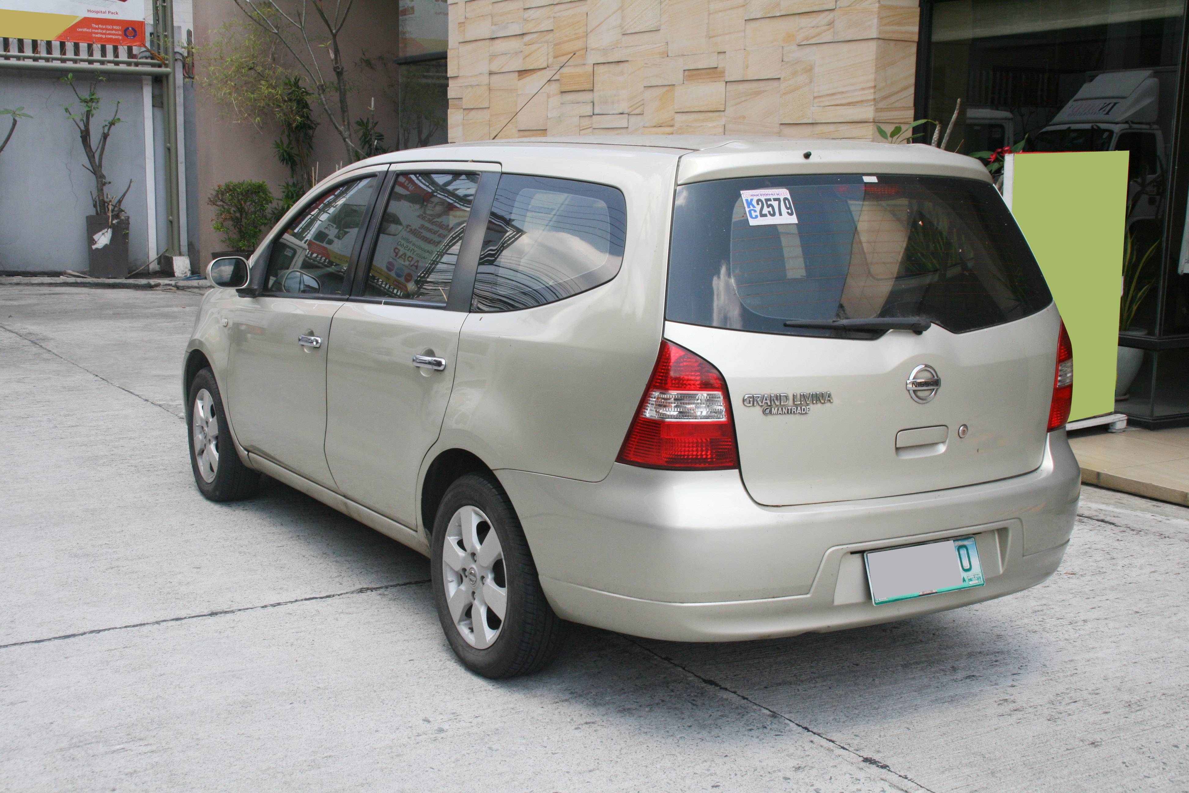 2010 Nissan Grand Livina 2010 Nissan Grand Livina