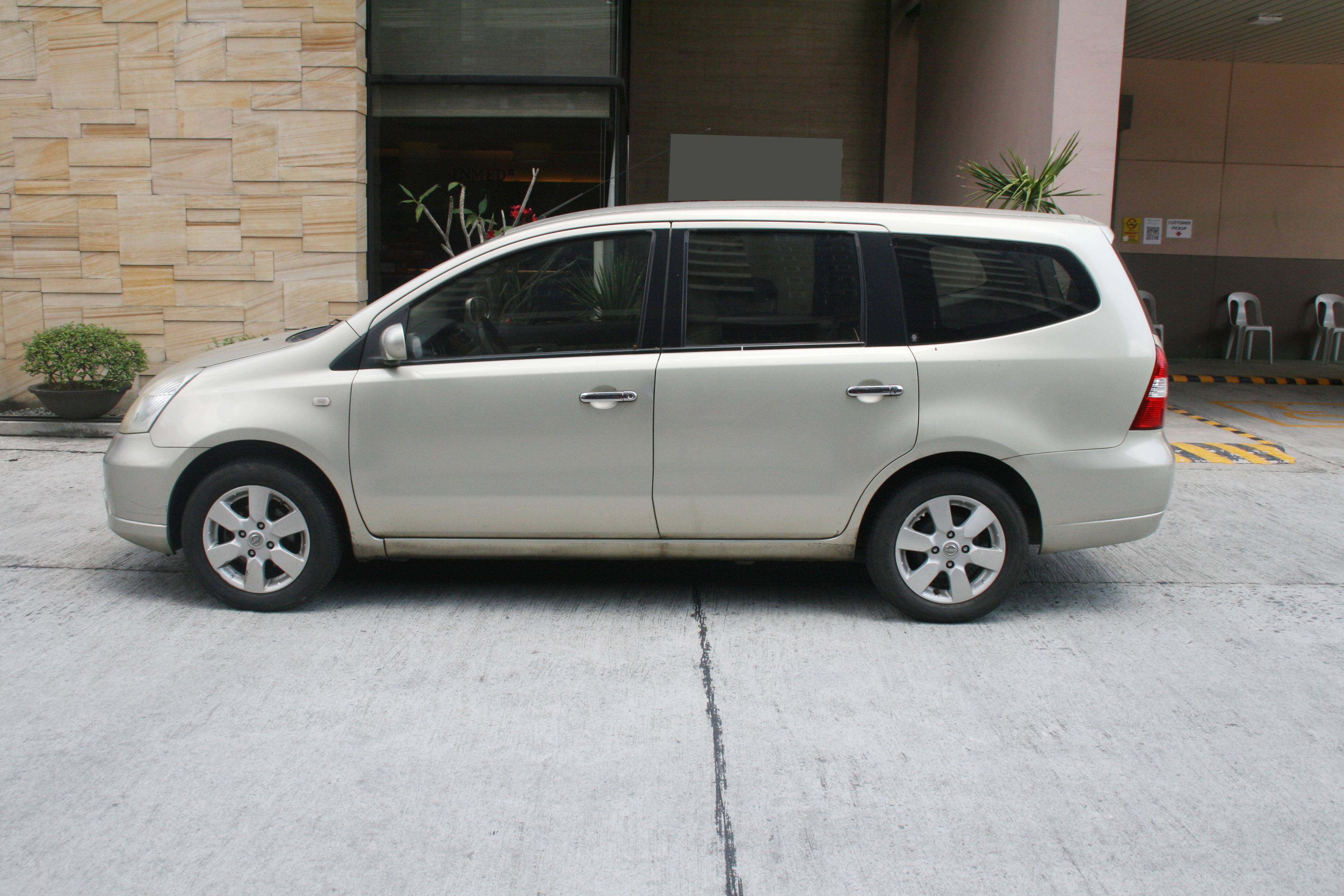 2010 Nissan Grand Livina 2010 Nissan Grand Livina
