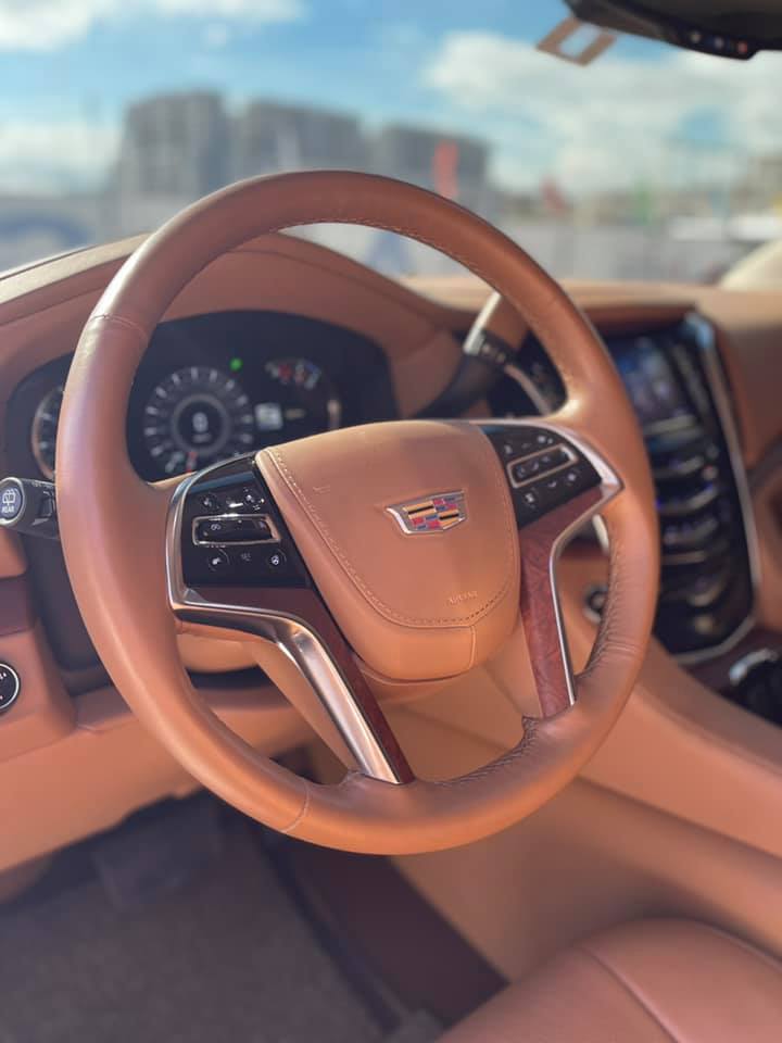 Second hand 2018 Cadillac Escalade ESV Platinum