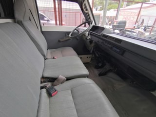 2011 Mitsubishi L300 2011 Mitsubishi L300