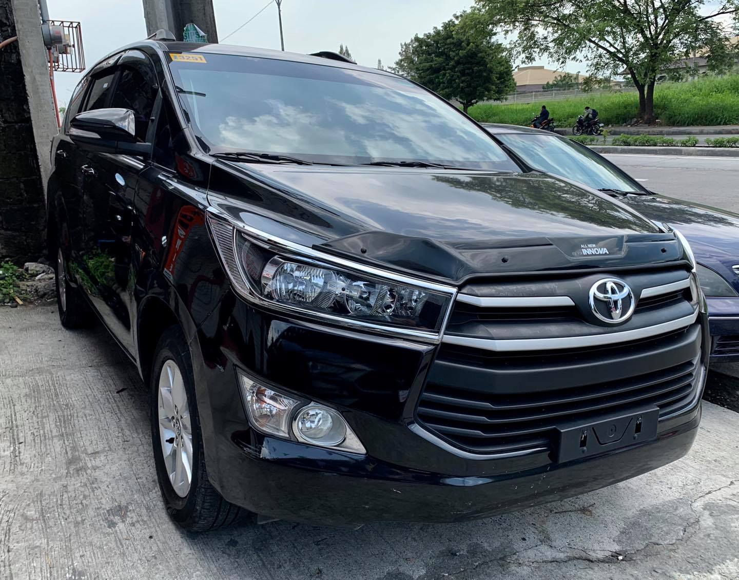 2017 Toyota Innova 2017 Toyota Innova