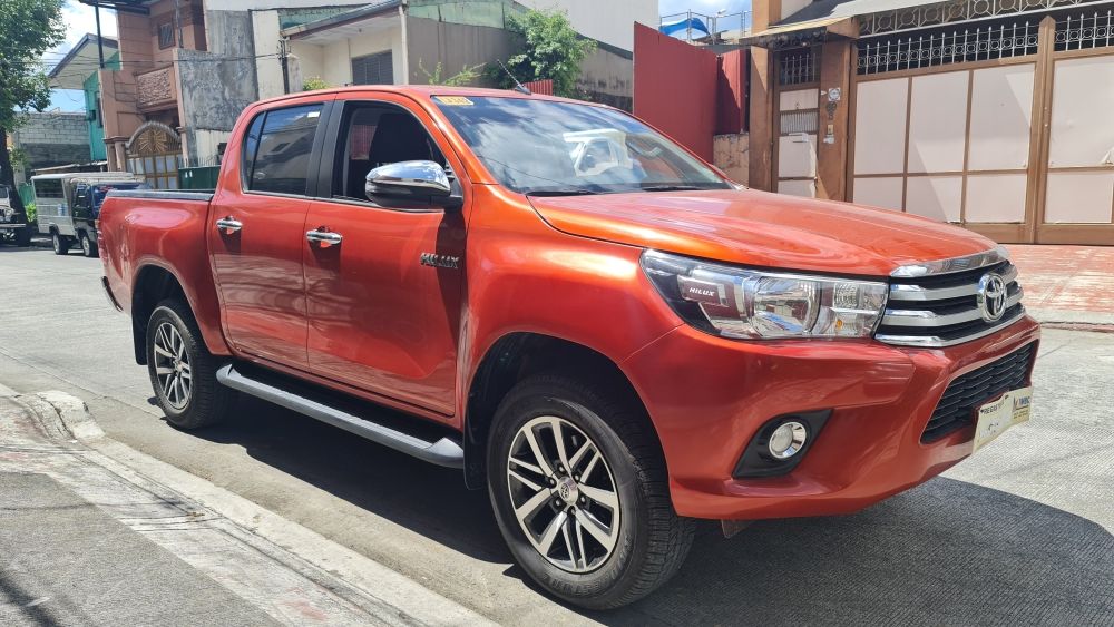 Second hand 2020 Toyota Hilux 2.4 G DSL 4x2 A/T