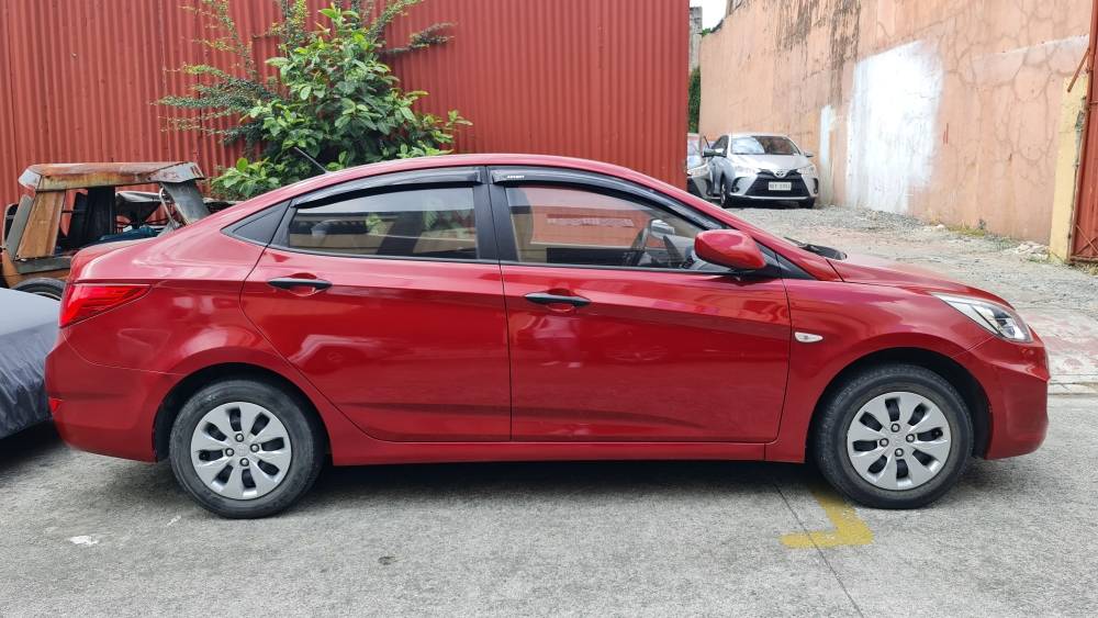 Old 2019 Hyundai Accent 1.4 GL 6MT w/Airbag