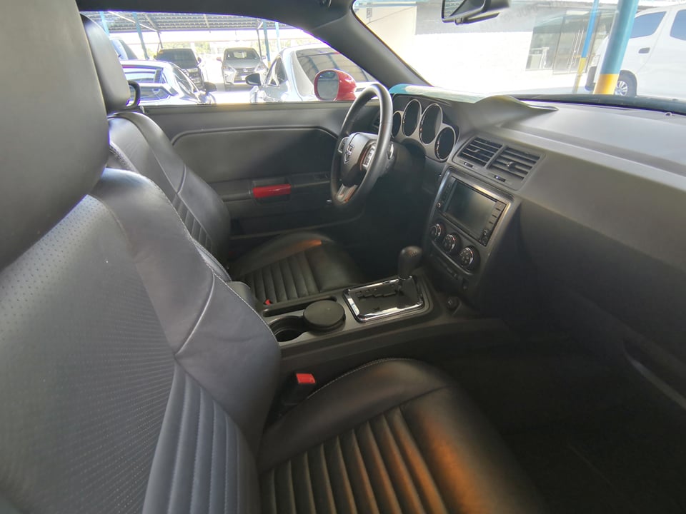 2012 Dodge Challenger 2012 Dodge Challenger