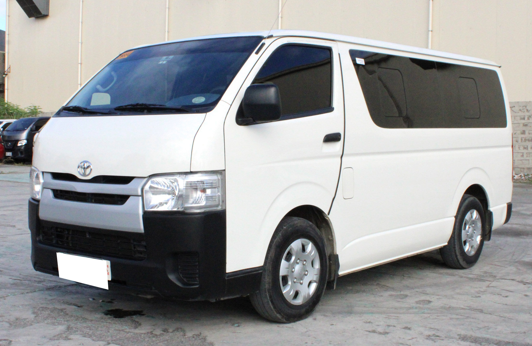 Toyota Hiace 2022 Price List Philippines, Promos, Specs - Carmudi
