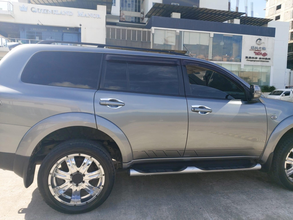 2015 Mitsubishi Montero Sport 2015 Mitsubishi Montero Sport