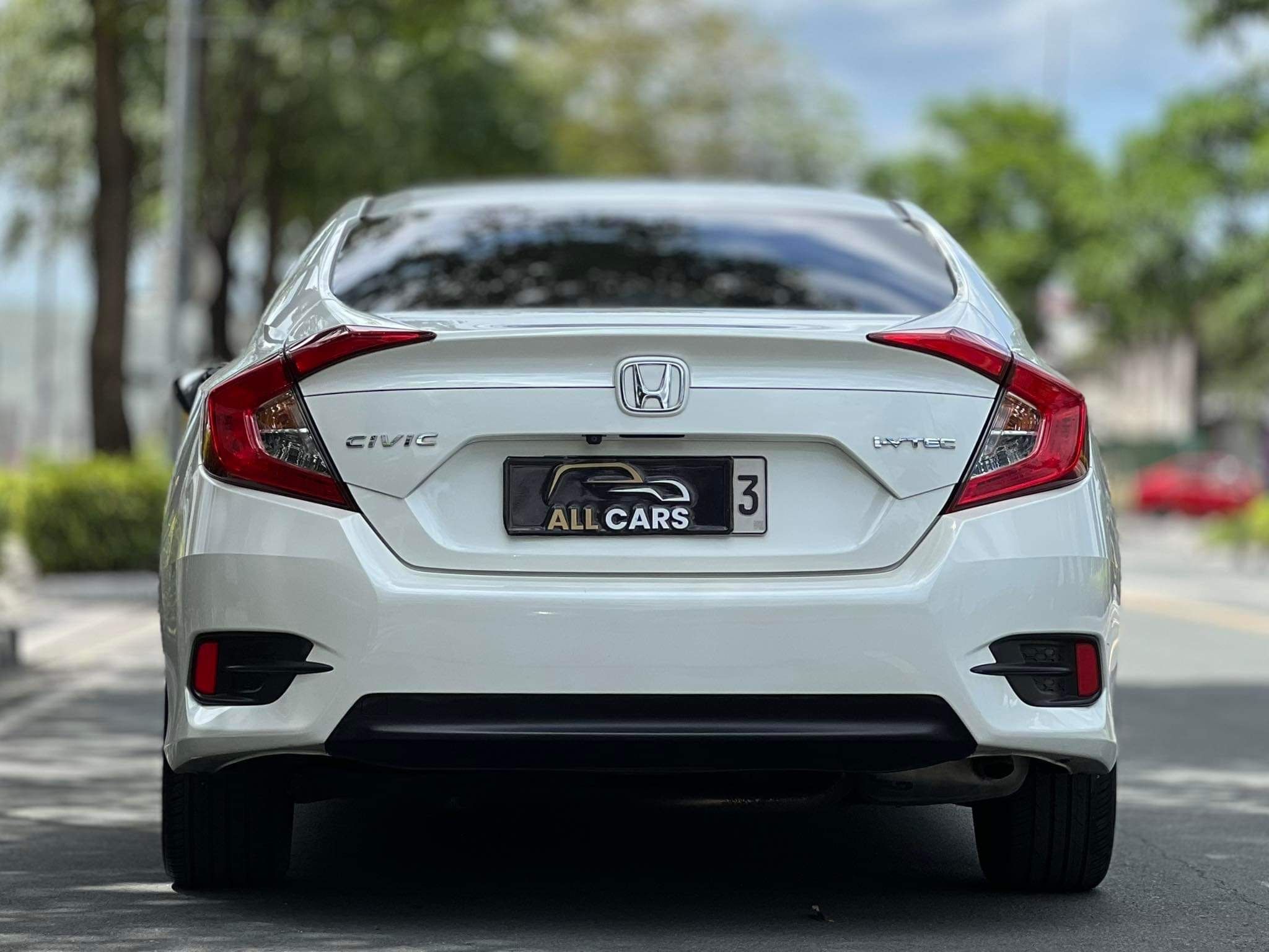 Old 2018 Honda Civic 1.8 E