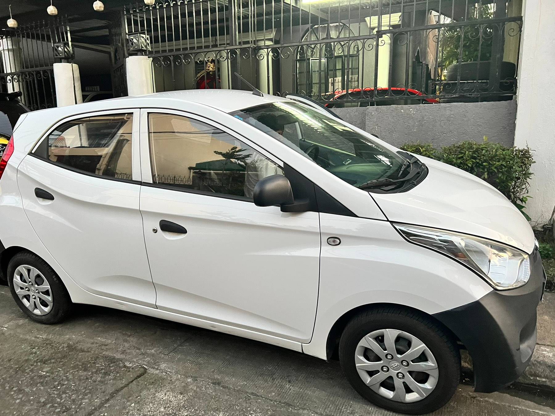 2nd Hand 2016 Hyundai Eon 0.8 GLX 5 M/T