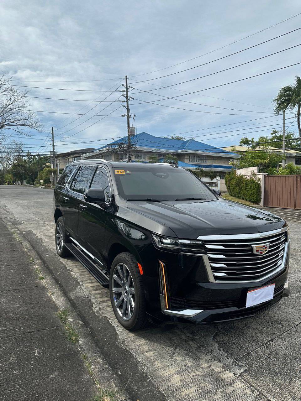 Second hand 2022 Cadillac Escalade ESV Platinum