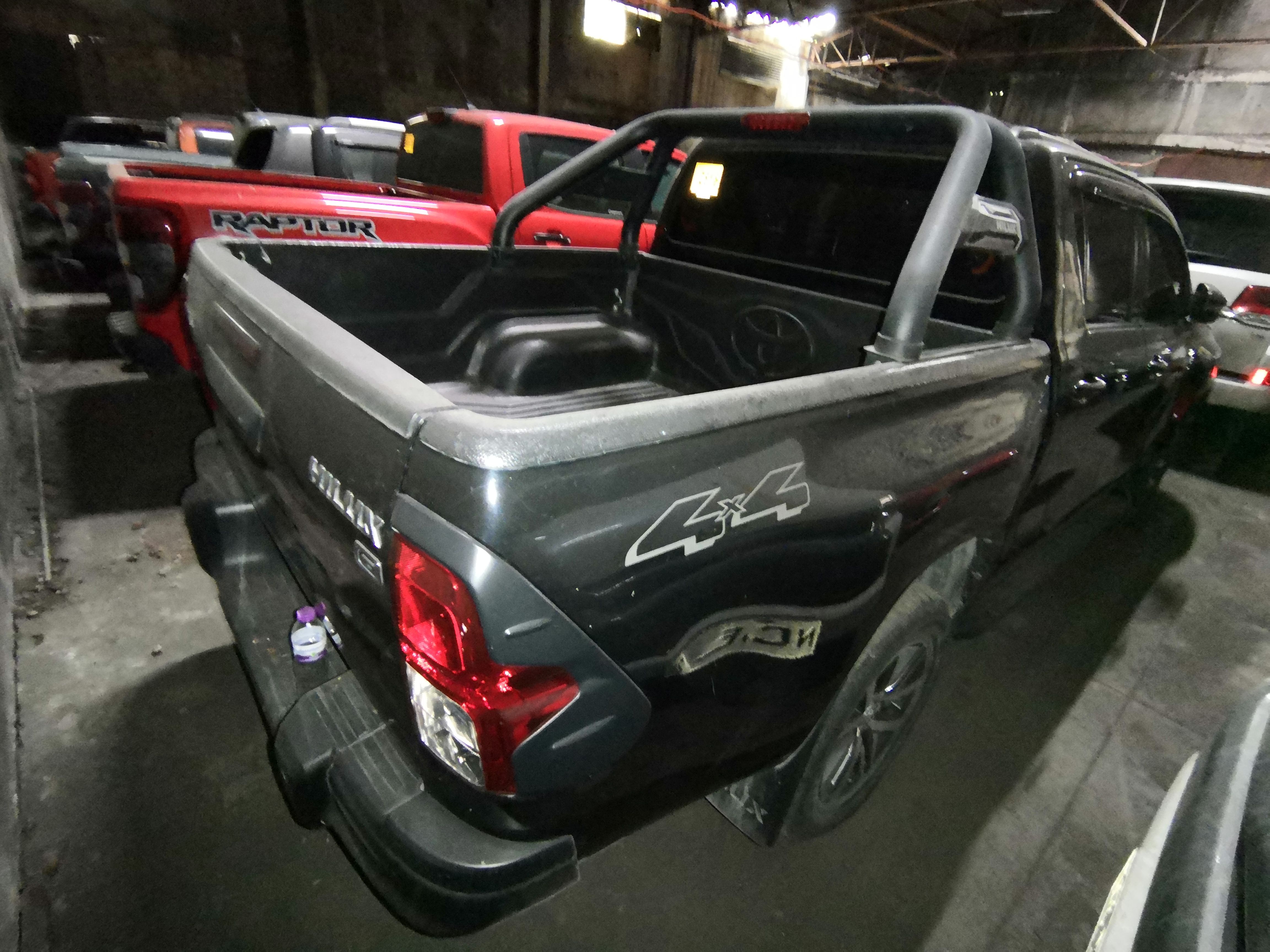 Old 2019 Toyota Hilux Conquest 2.8 4x4 A/T
