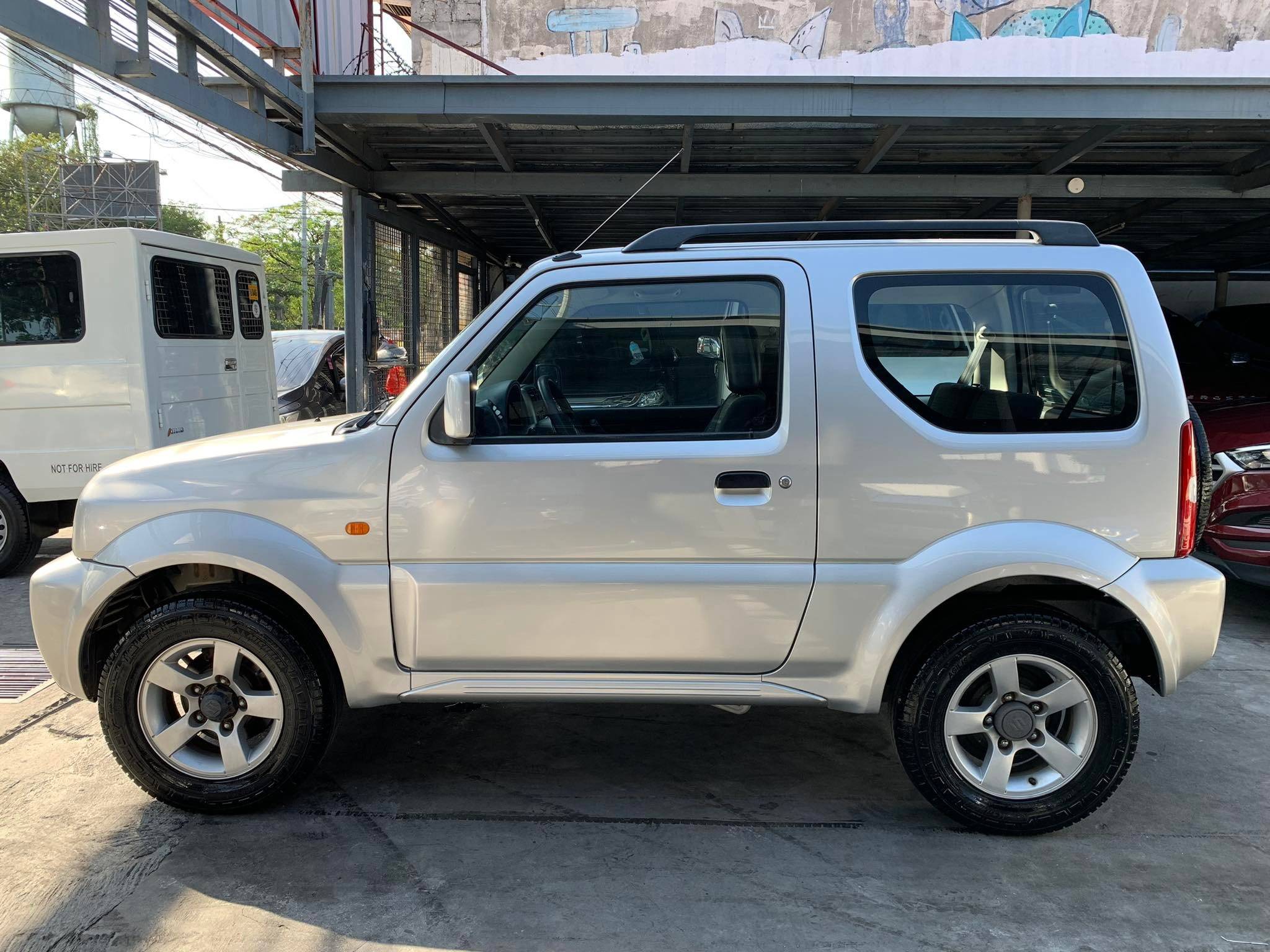 2nd Hand 2012 Suzuki Jimny JLX 1.3L-A/T