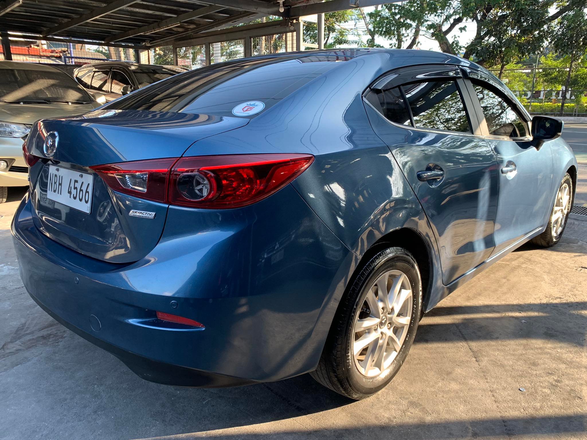 2018 Mazda 3 Sedan 2018 Mazda 3 Sedan