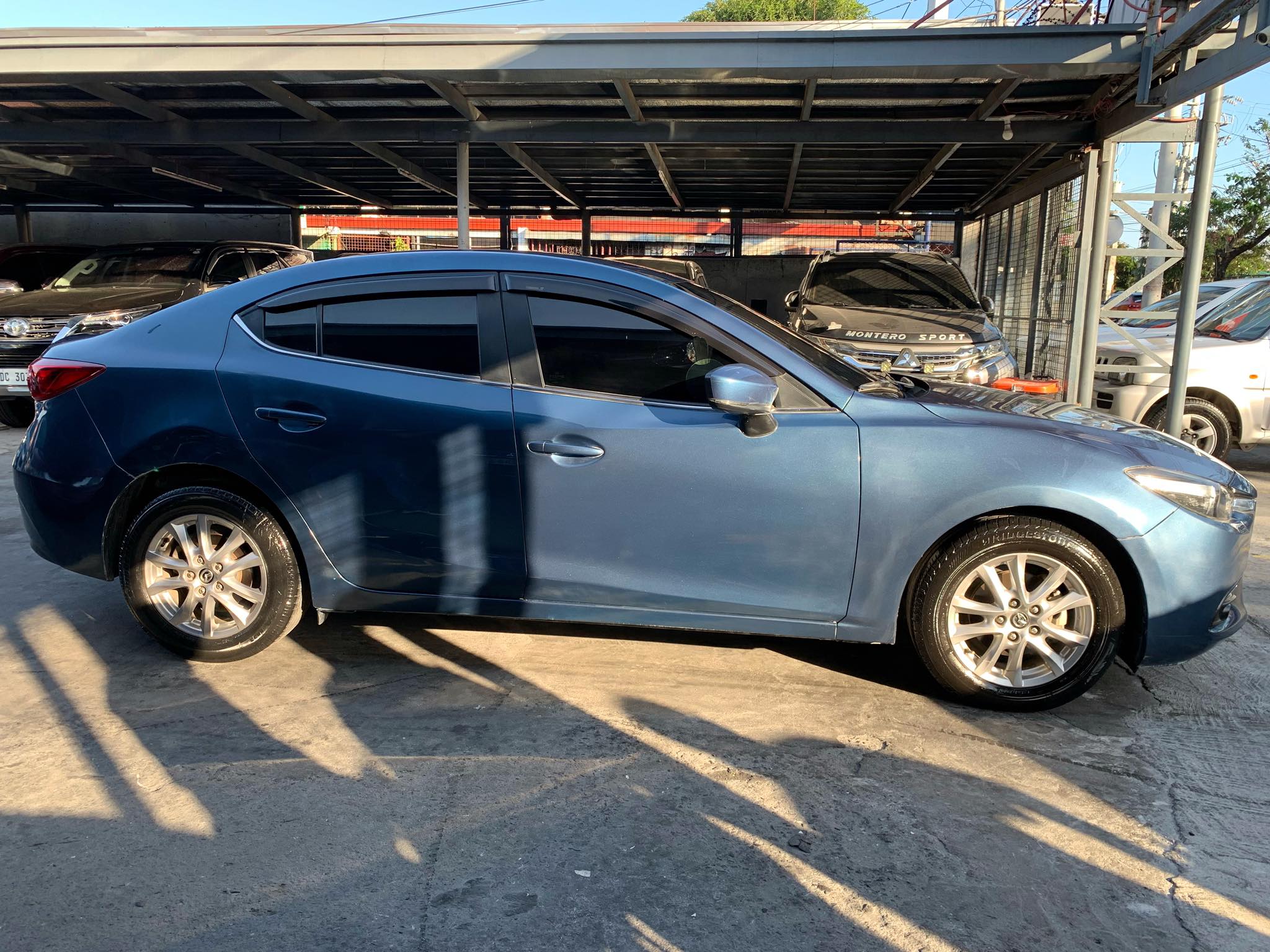 2018 Mazda 3 Sedan 2018 Mazda 3 Sedan