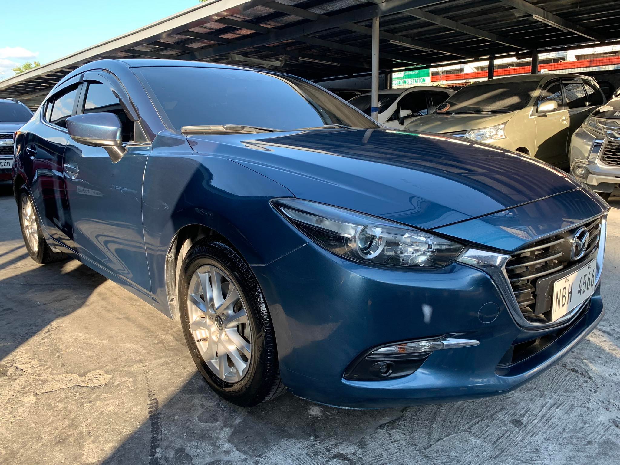 2018 Mazda 3 Sedan 2018 Mazda 3 Sedan