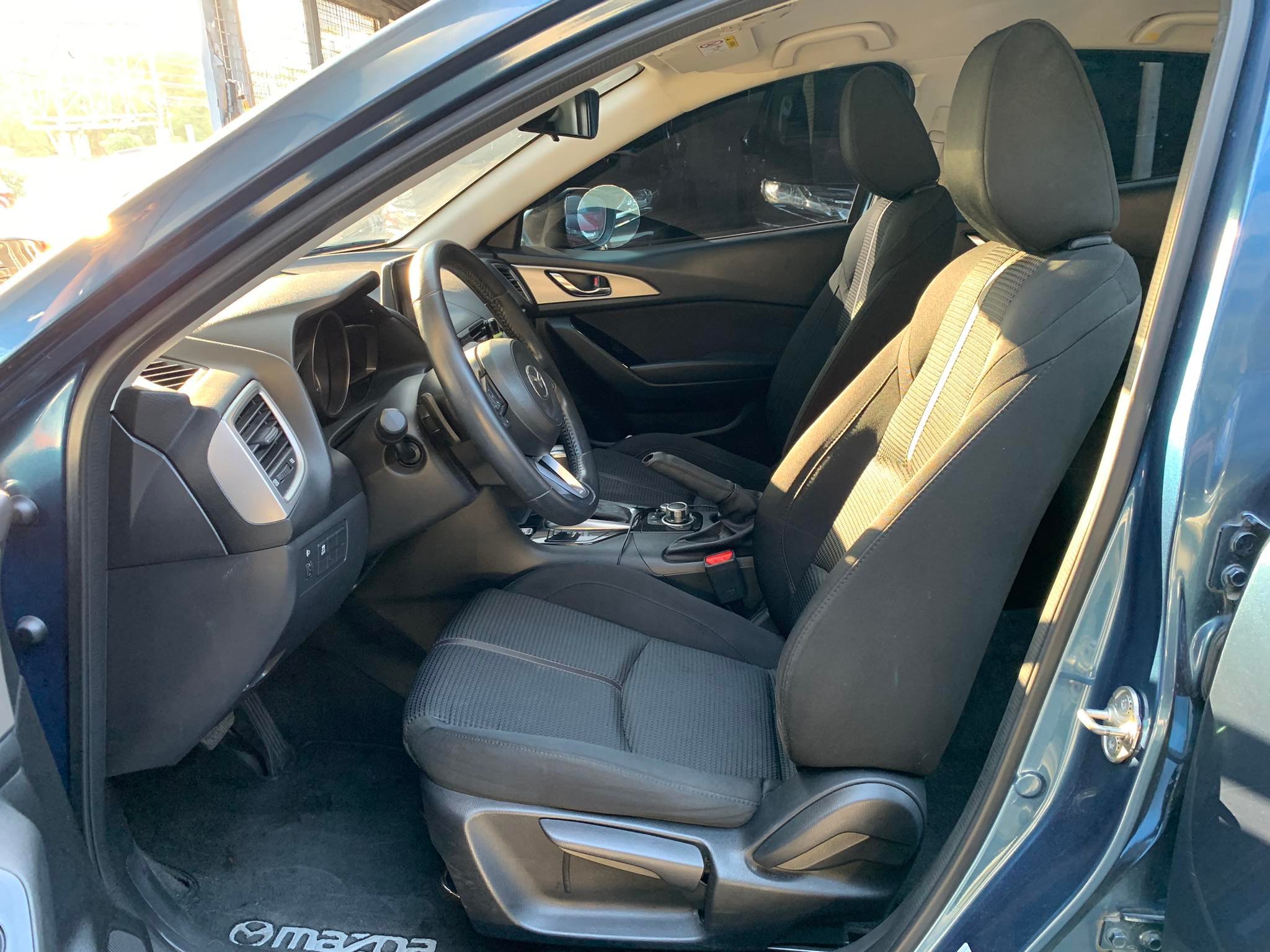 2018 Mazda 3 Sedan 2018 Mazda 3 Sedan