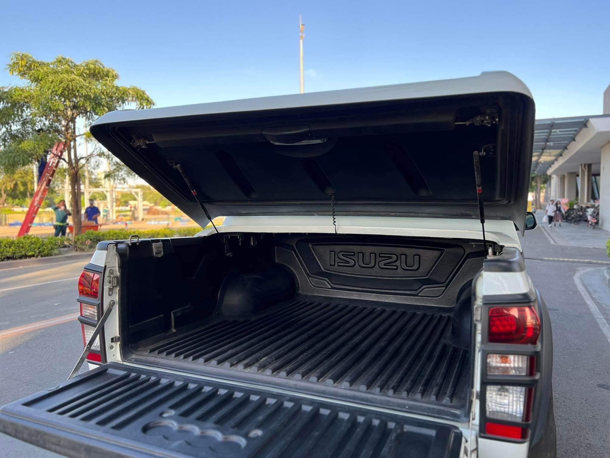 2017 Isuzu D-Max 2017 Isuzu D-Max
