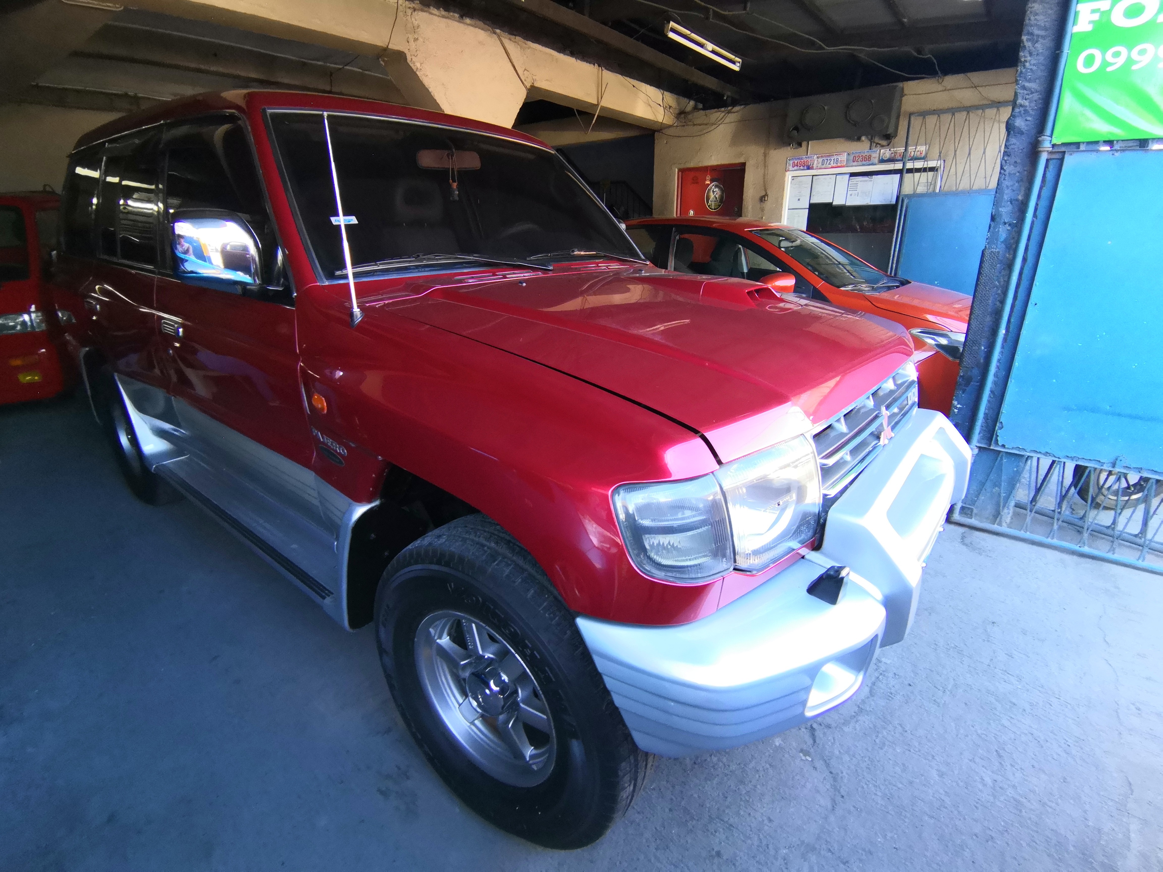 Second Hand 2004 Mitsubishi Pajero Second Hand 2004 Mitsubishi Pajero