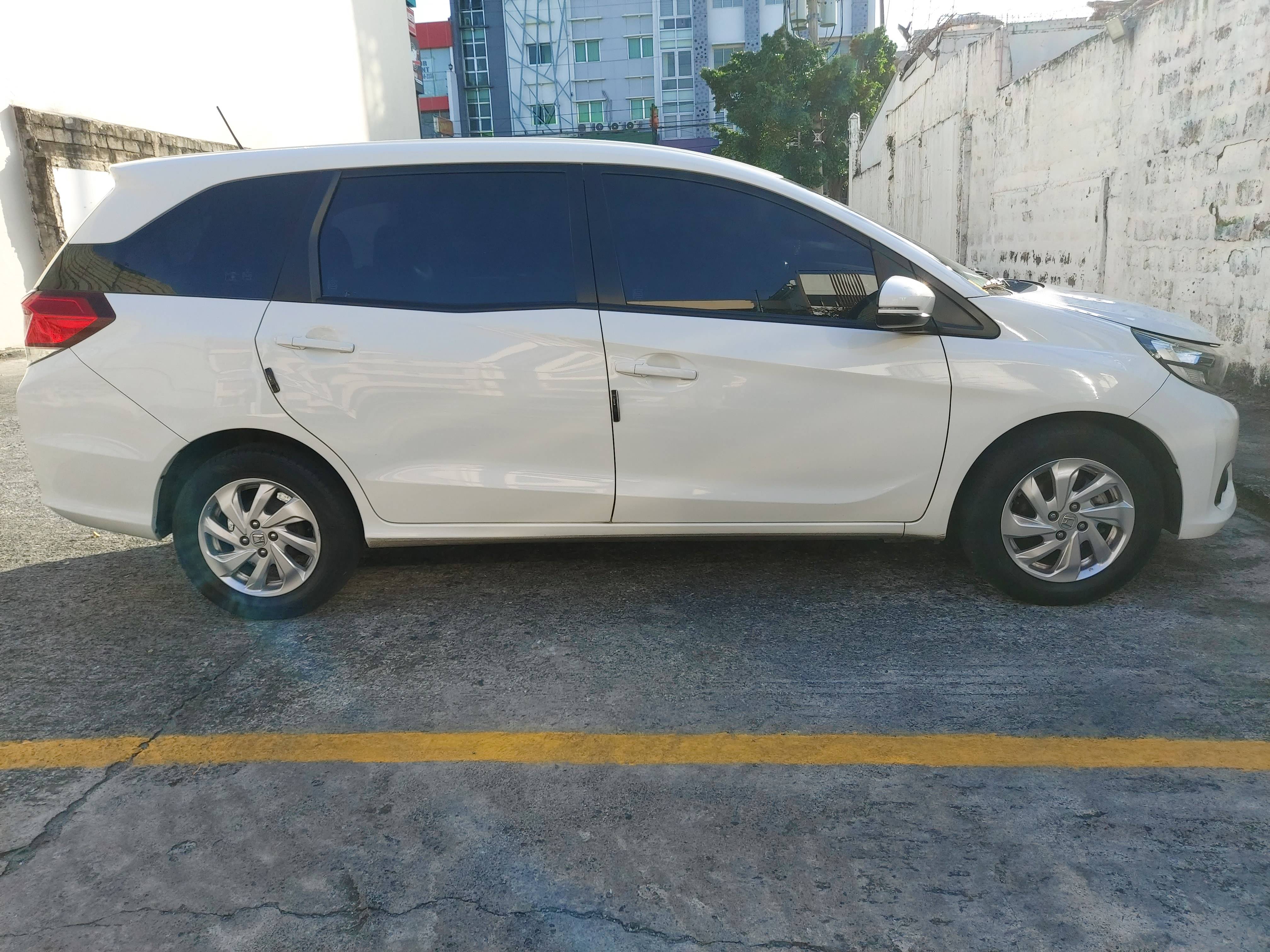 Second Hand 2017 Honda Mobilio Second Hand 2017 Honda Mobilio