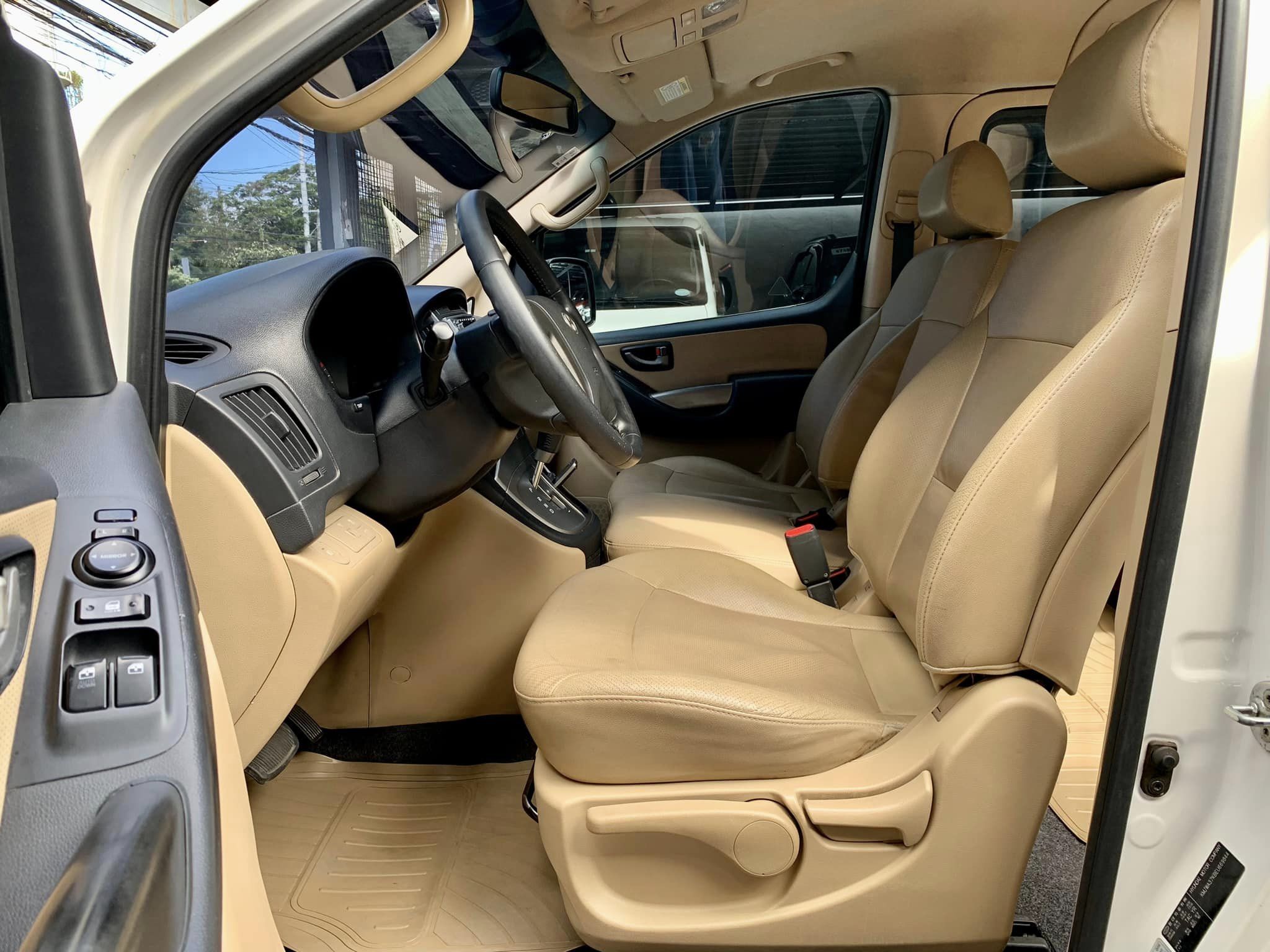 2014 Hyundai Grand Starex 2014 Hyundai Grand Starex