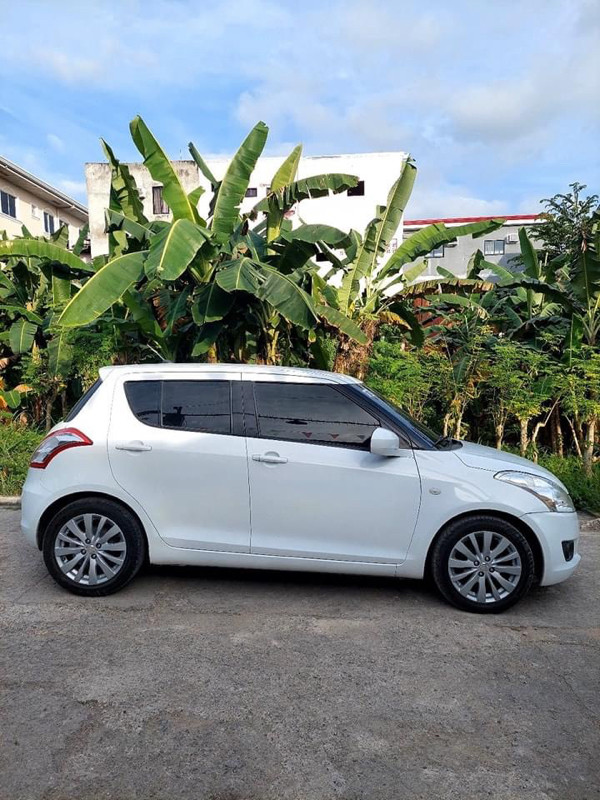 2011 Suzuki Swift 2011 Suzuki Swift