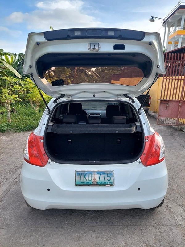 2011 Suzuki Swift 2011 Suzuki Swift