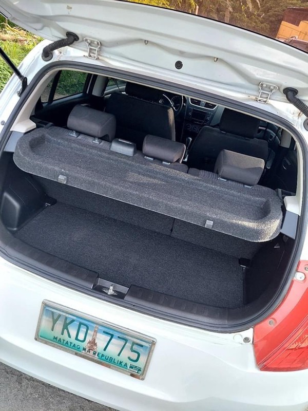 2011 Suzuki Swift 2011 Suzuki Swift