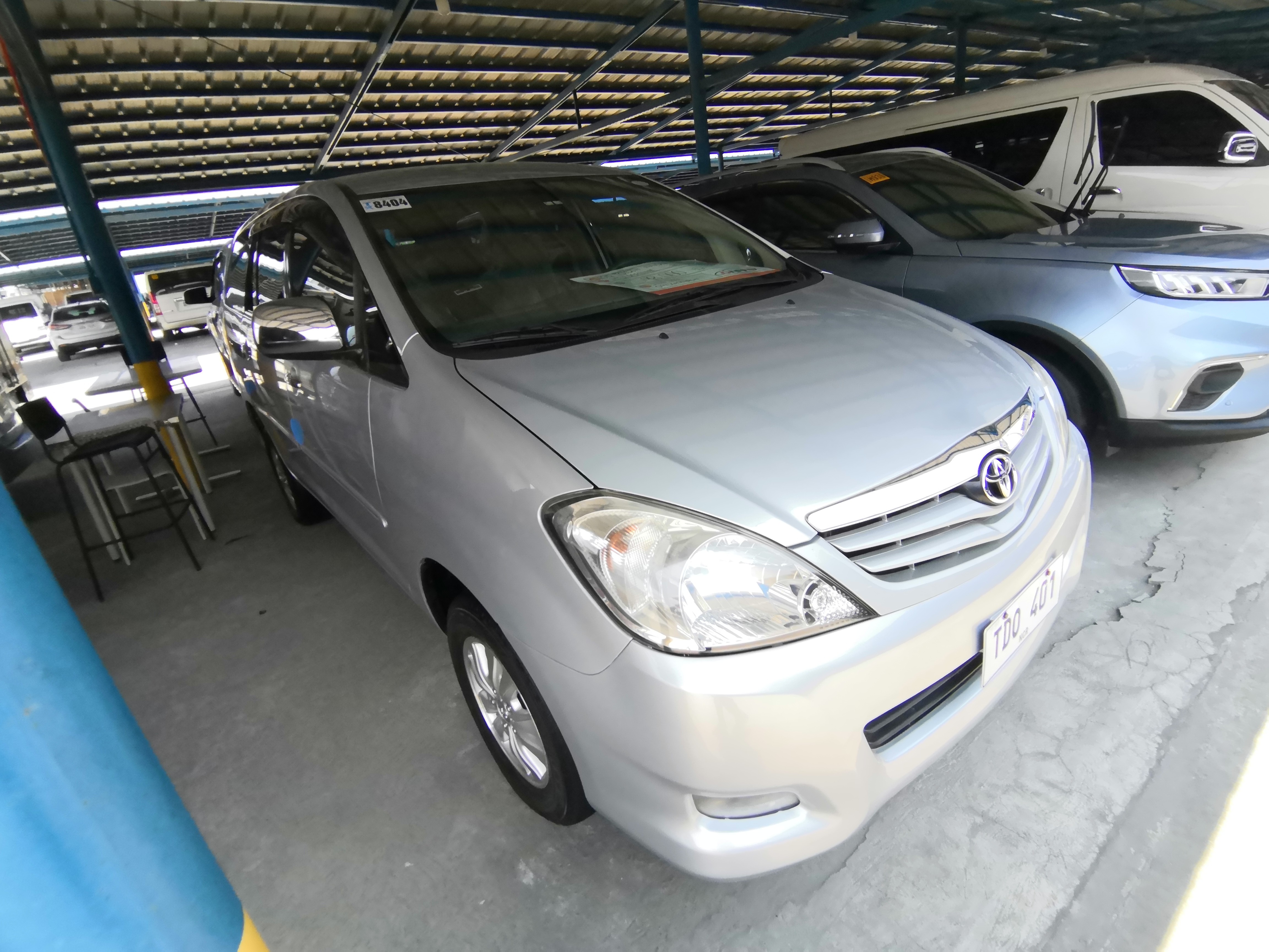 2012 Toyota Innova 2012 Toyota Innova